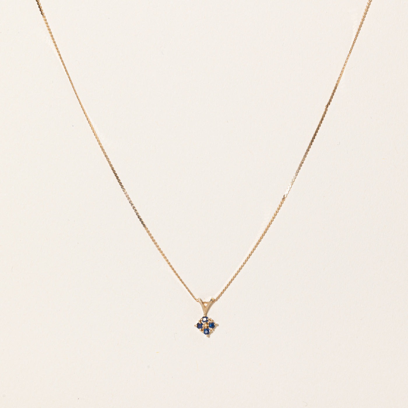 Blue Sapphire Pendant Necklace - 0.17 Carat Total Weight (ctw) | 18K Gold | Elegant Jewelry Gift for Women | Perfect for Weddings, Anniversaries & Special Occasions