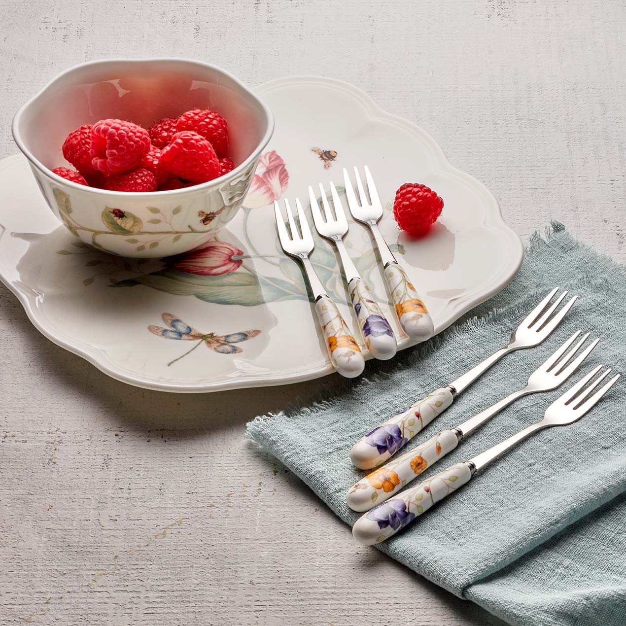 Butterfly Meadow Cocktail Fork Set of 6 - Elegant Stainless Steel Dessert Forks for Parties, Weddings, and Tea Time