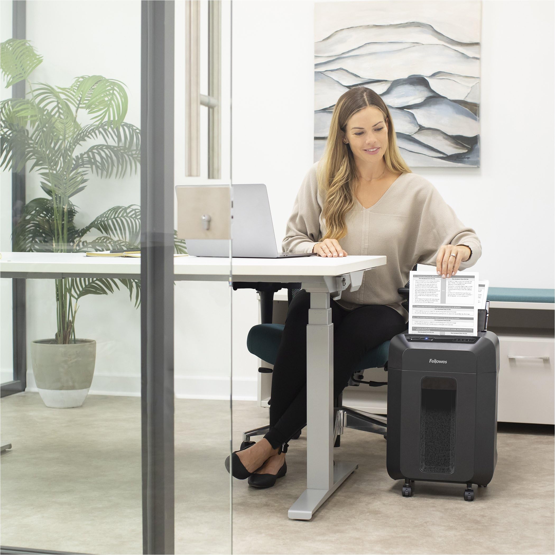 Fellowes AutoMax 100MA 100-Sheet Micro-Cut Autofeed 2-in-1 Paper Shredder for Office & Home Use - Secure Document Destruction for Confidential Files, Financial Records & Identity Protection