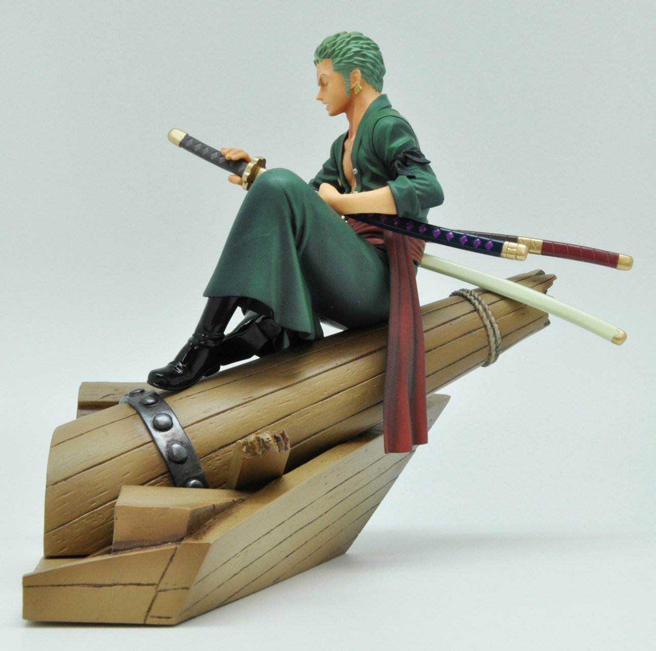 One Piece Roronoa Zoro PVC Action Figure - New World Version Eternal Calendar Collectible for Anime Fans | Perfect for Display, Gifts, and Anime Collections