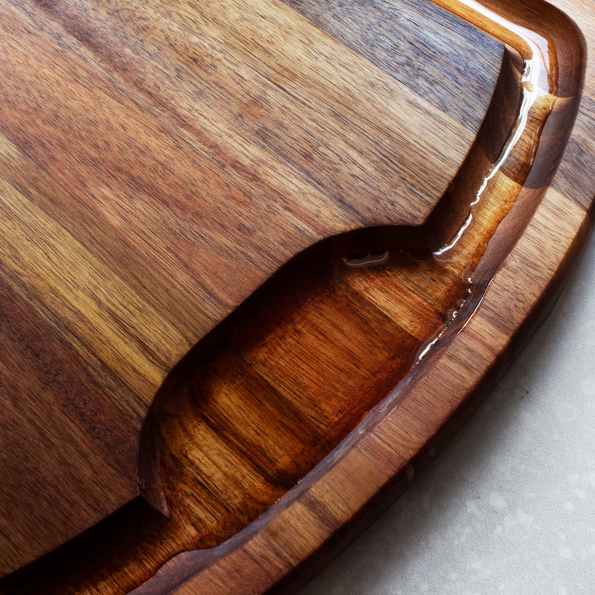 Premium Acacia Wood Cutting Board - Natural Wood Charcuterie Board for Cheese, Bread & Meats - Durable Kitchen Chopping Block for Home & Restaurant Use