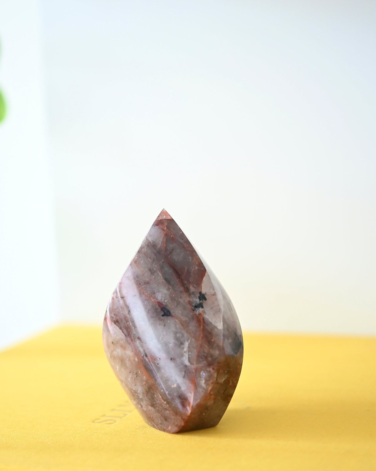 Natural Hematite Quartz Freeform Stone - Healing Crystal for Meditation, Energy Balancing & Home Decor - Perfect for Reiki, Yoga & Spiritual Practices