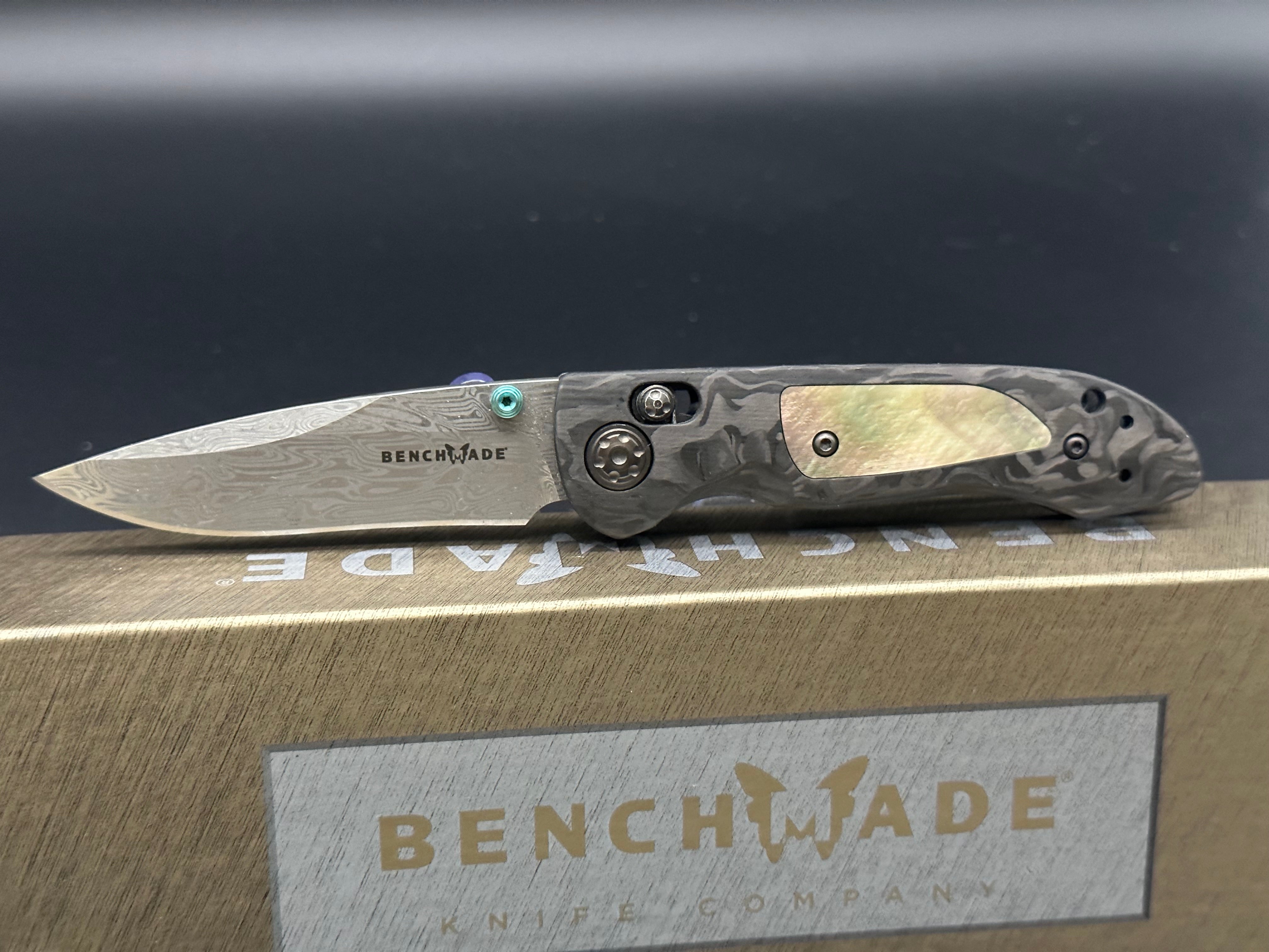 Benchmade Foray Gold Class Folding Knife - Premium EDC Pocket Knife for Outdoor, Camping, Hunting & Everyday Carry