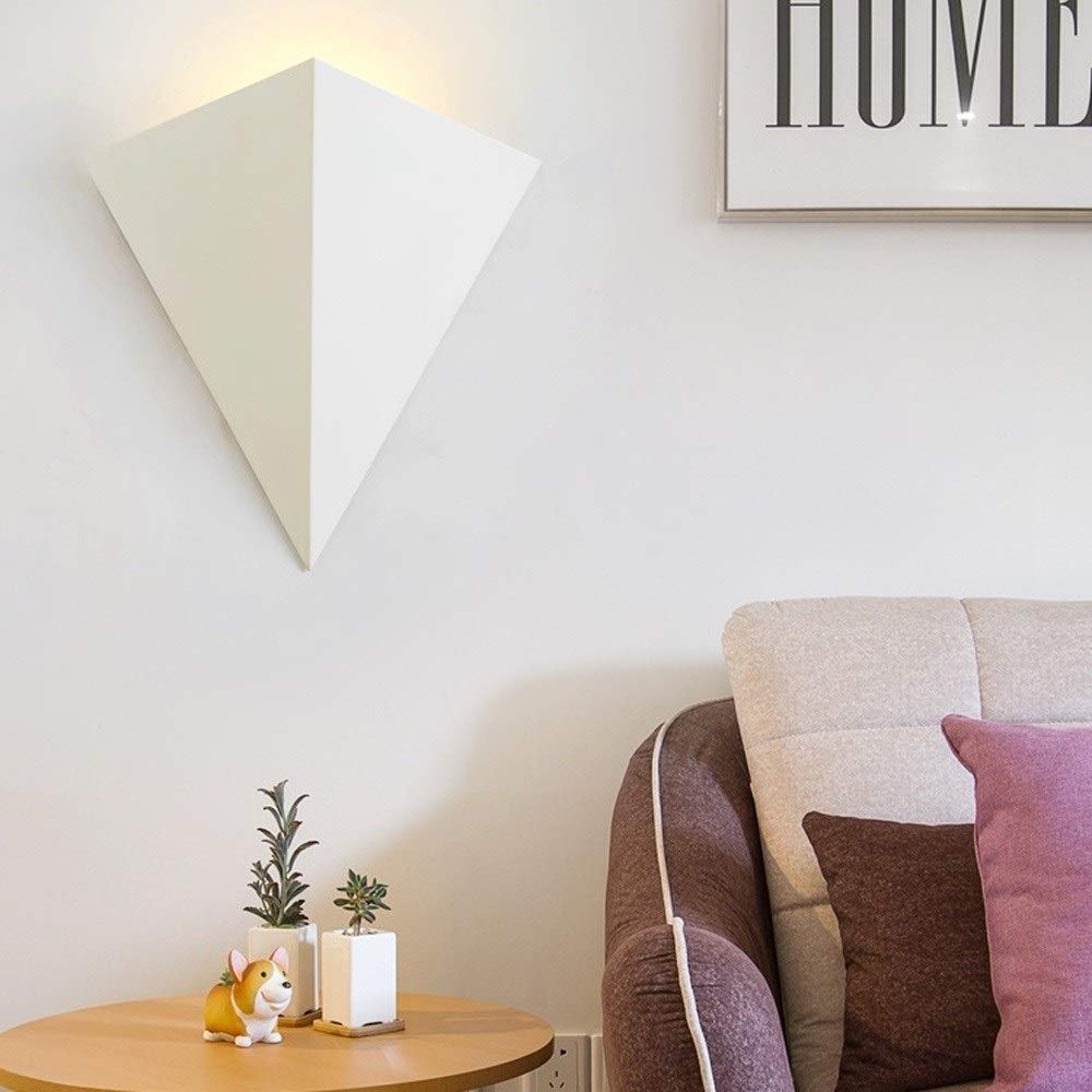 Modern Nordic Triangle LED Wall Sconce - Creative Metal & Acrylic Divergent Lighting for Living Room, Bedroom, Stairs, Corridor - Warm White 6000K Wall Wash Light - Perfect for Home Decor, Hotel Ambience, and Cozy Bedside Reading