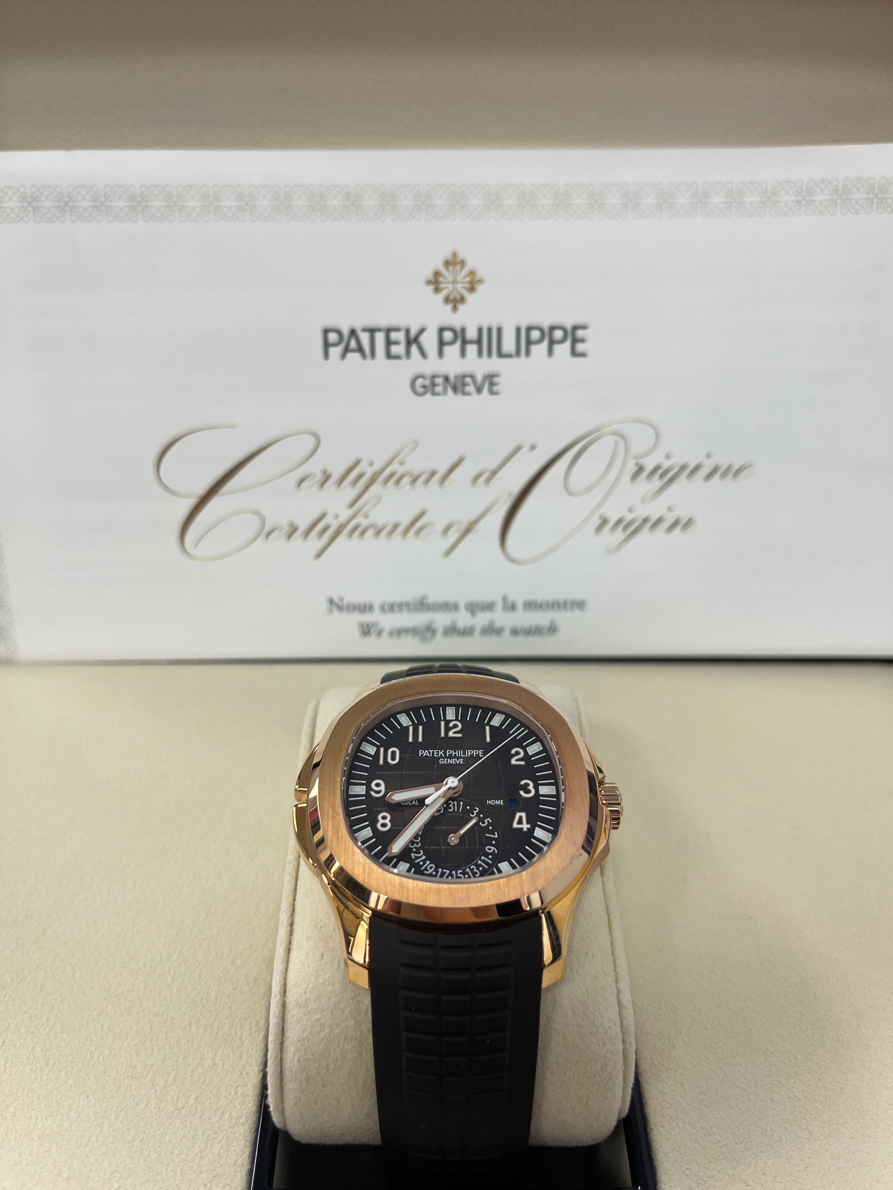 Patek Philippe Aquanaut 5164R-001 Rose Gold Men's Watch with Chocolate Dial - Luxury Automatic Timepiece for Business, Travel & Special Occasions