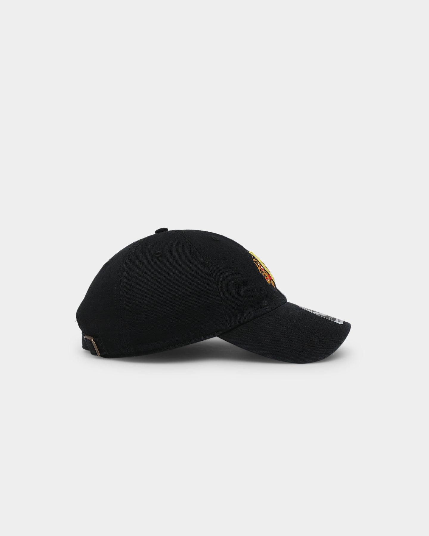 47 Brand Chicago Blackhawks Snapback Hat - Adjustable Strapback Cap for Men & Women - Perfect for Sports Games, Casual Outfits & Fan Collections