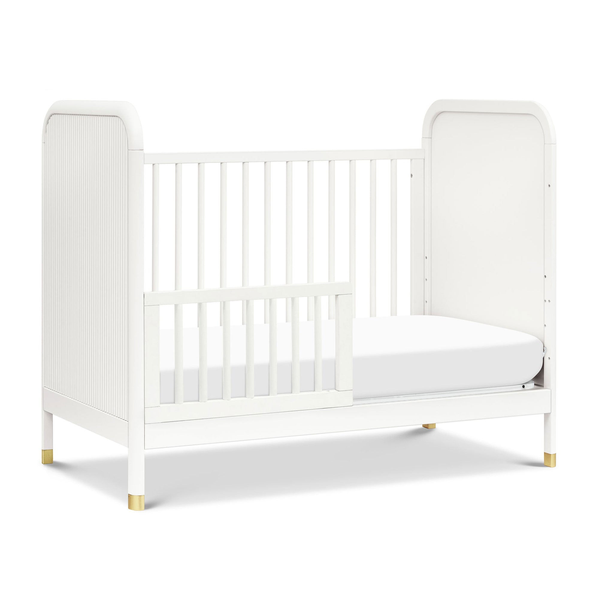 Brimsley Tambour 3-in-1 Convertible Baby Crib - White Wooden Nursery Crib with Toddler Bed & Daybed Conversion - Perfect for Newborns, Infants & Toddlers - Ideal for Modern Nursery, Bedroom & Daycare Use