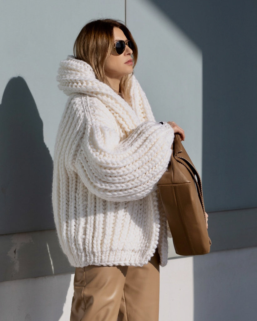 Stylish Hooded Chunky Cardigan for Women - Cozy Oversized Knit Sweater | Perfect for Fall, Winter & Casual Outfits