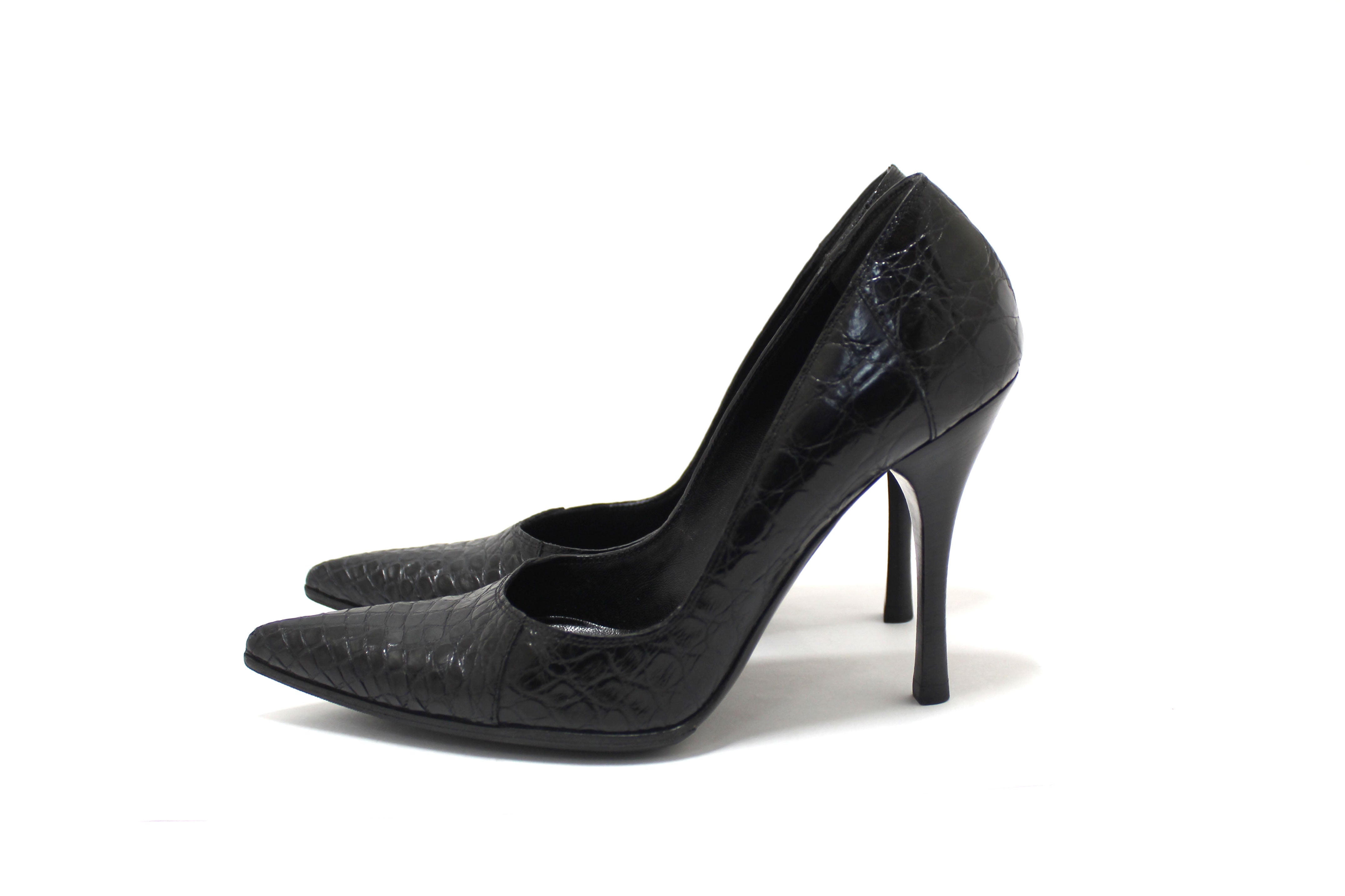 Authentic Gucci Black Crocodile Leather Closed Toe Pumps Women's Shoes Size 5.5B - Luxury Heels for Parties, Weddings & Formal Events