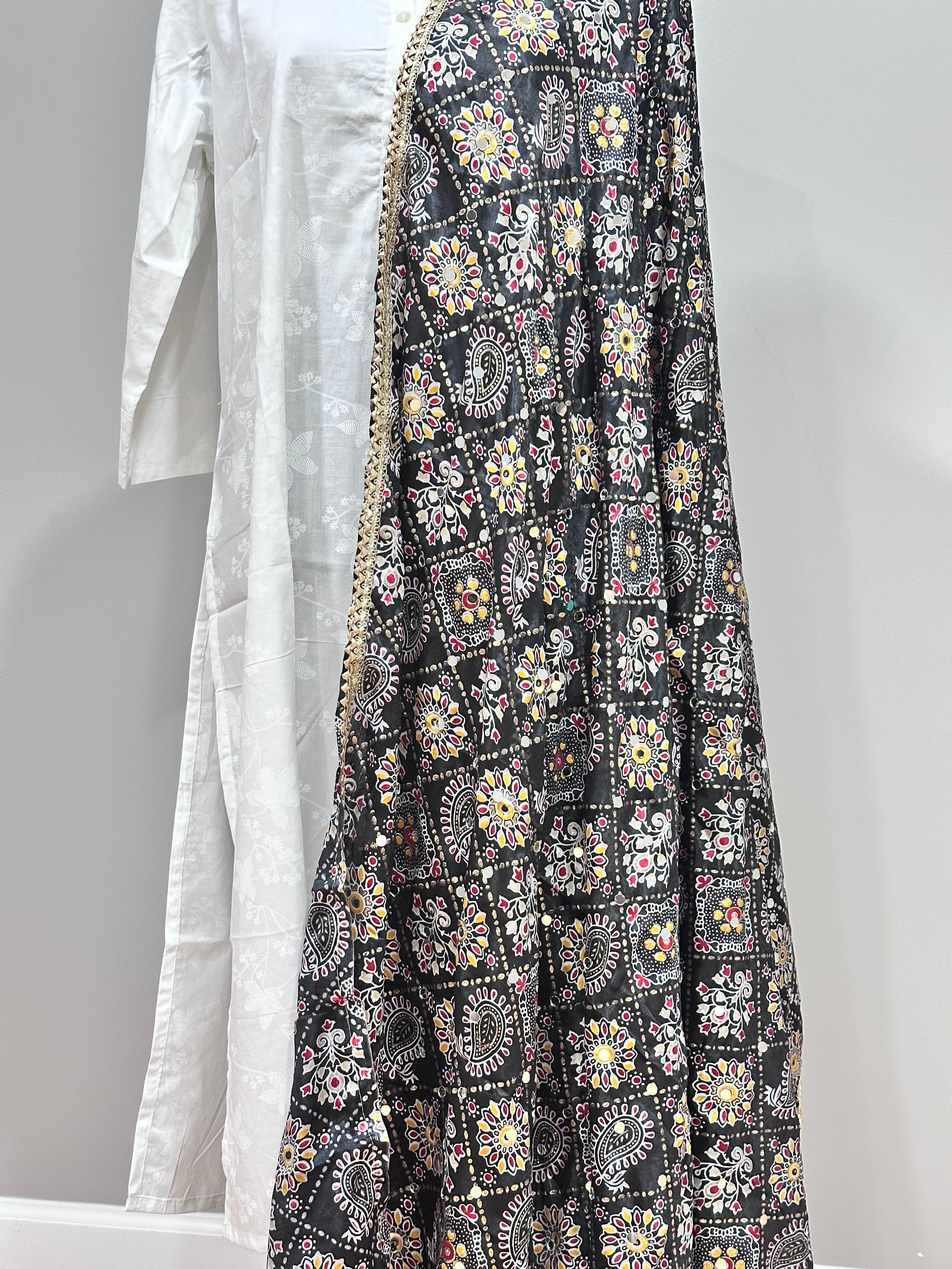 Elegant Foil Print Black Mirror Dupatta Scarf - Stylish Shawl for Women, Perfect for Parties, Weddings & Festive Occasions