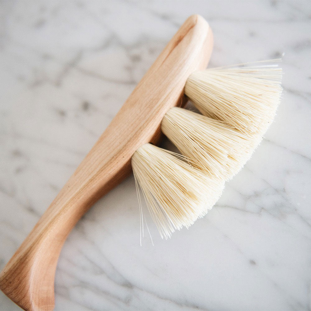 Premium Medium Wooden Counter Brush No. MT0935 - Natural Wood Handle for Kitchen, Bar & Restaurant Cleaning - Perfect for Countertops, Tables & Hard Surfaces