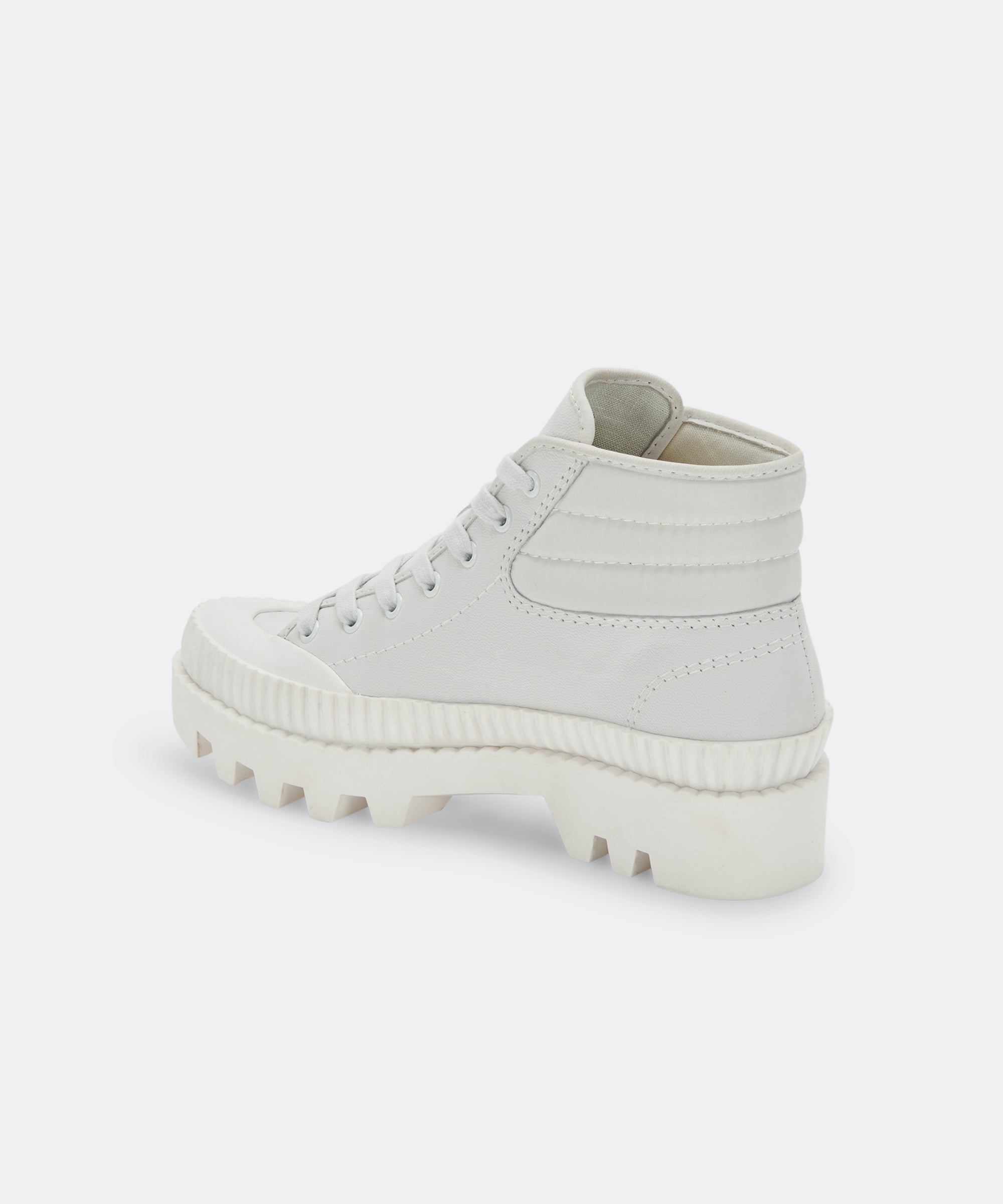 OCIANA SNEAKERS DOVE NUBUCK - Comfortable Women's Casual Shoes for Walking, Running & Everyday Wear | Lightweight & Breathable Sneakers for Workouts, Travel & Outdoor Activities