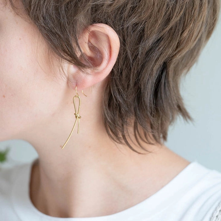 Elegant Knot Earrings for Women - Boho Chic Dangle Hoop Earrings - Perfect for Casual Wear, Date Night & Special Occasions