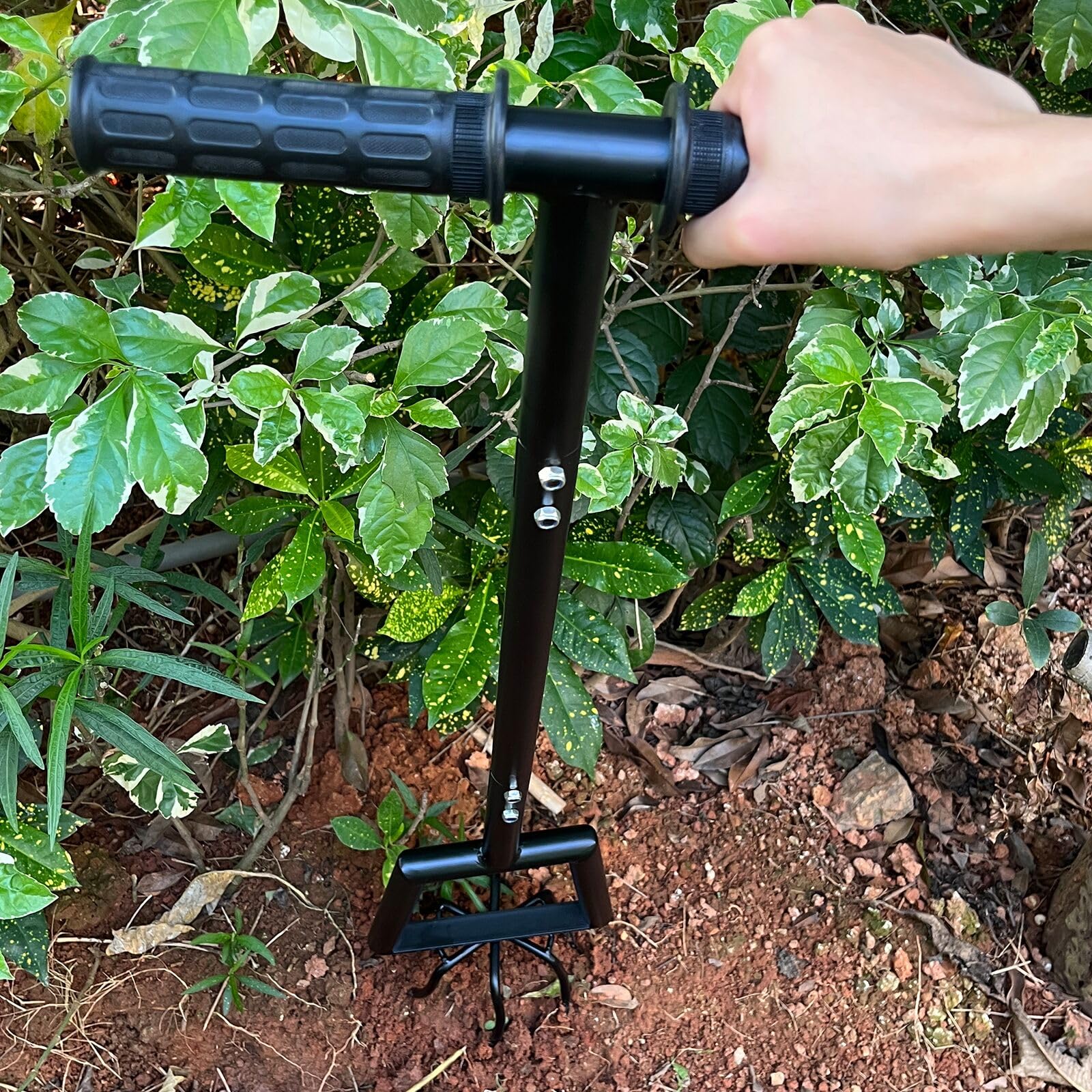 Hand Twist Tiller Garden Tool - Heavy Duty Metal Garden Claw Cultivator with Ergonomic Rubber Handle, 39