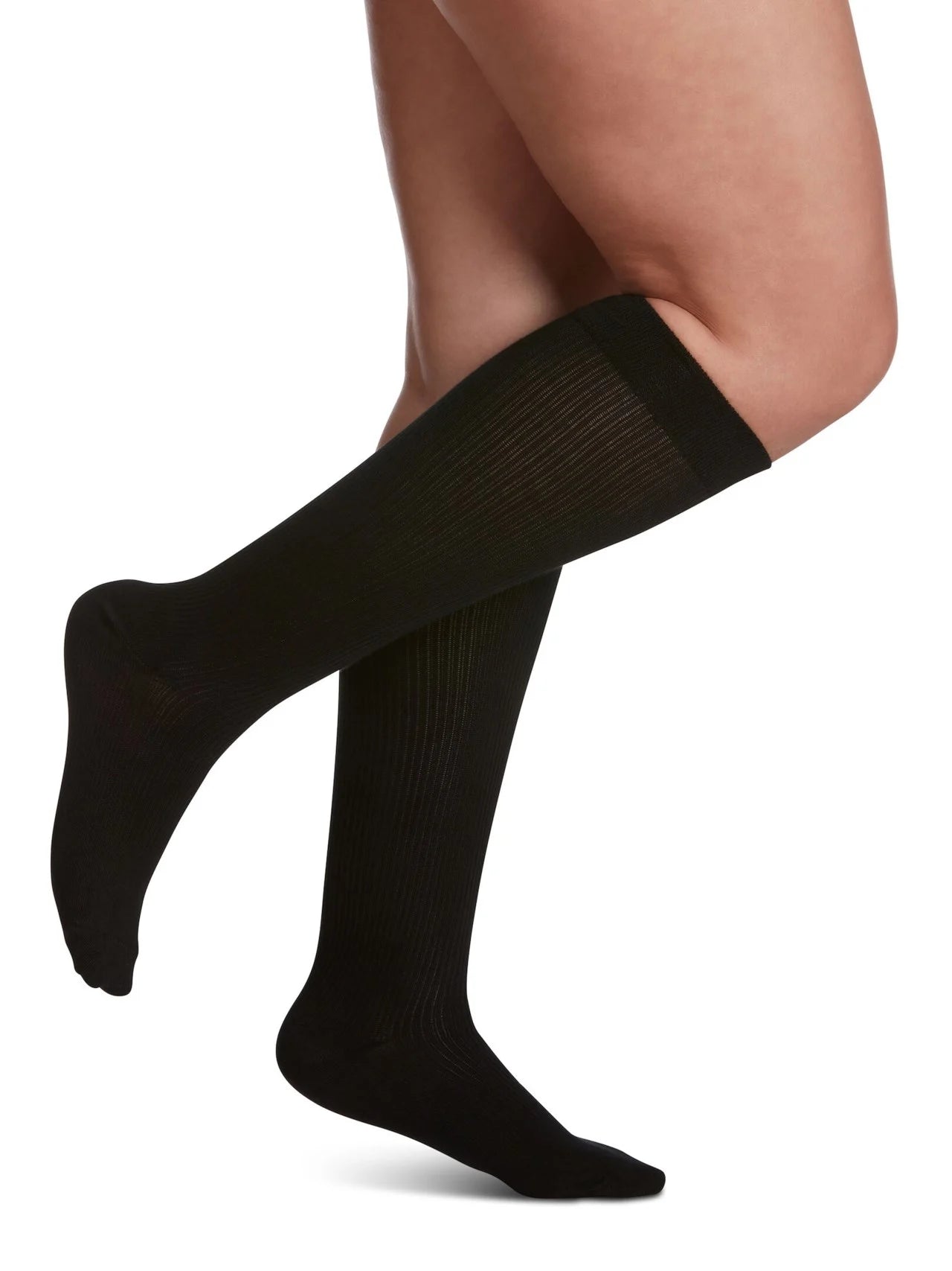 Sigvaris Traveno 15-20 mmHg Compression Socks for Women - Medical Grade Support for Circulation, Swelling Relief & Travel Comfort - Perfect for Nurses, Athletes & Long Flights