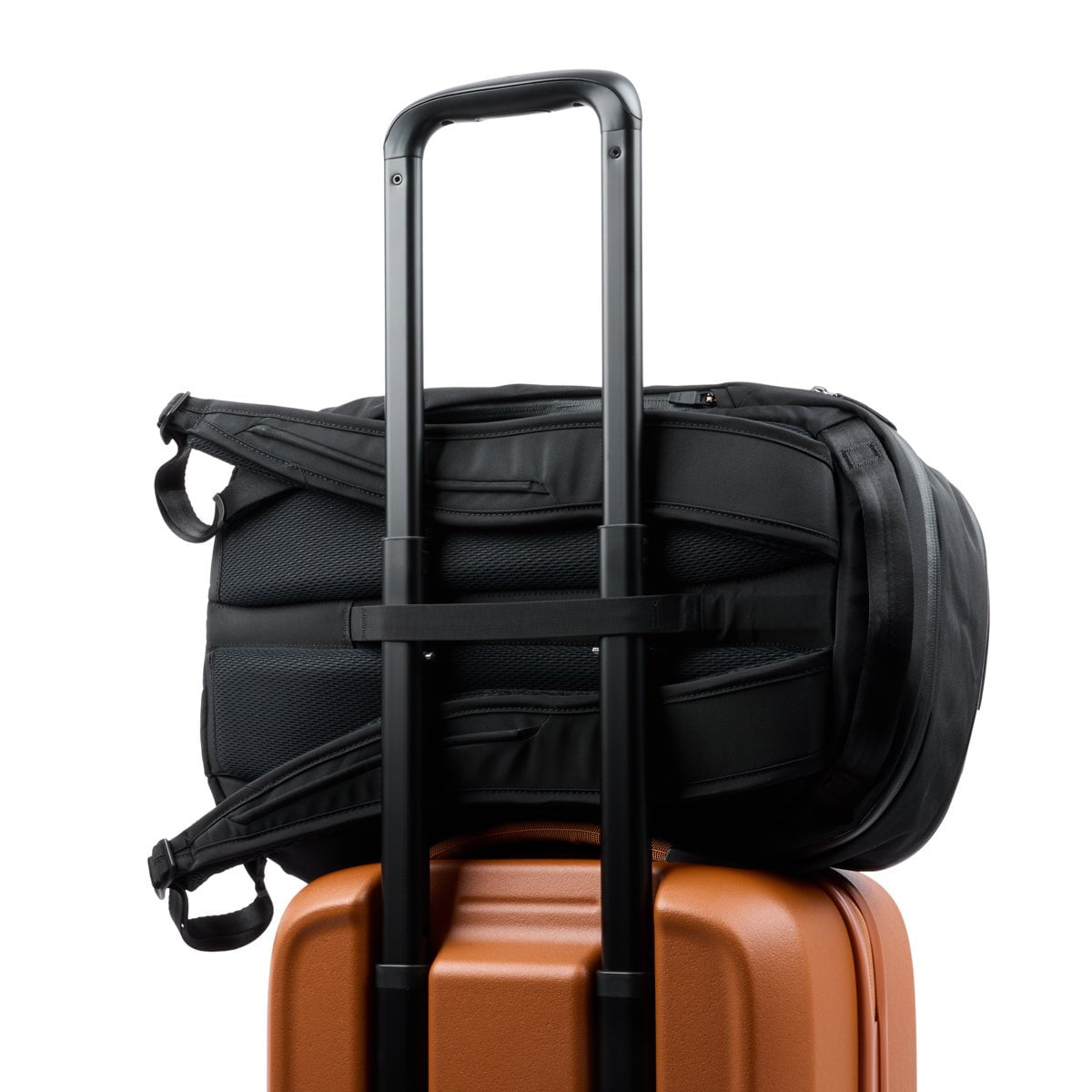 Bellroy Transit Carry On Luggage - Lightweight Expandable Travel Suitcase for Business & Vacation | Perfect for Airplane Overhead Bin & Weekend Getaways
