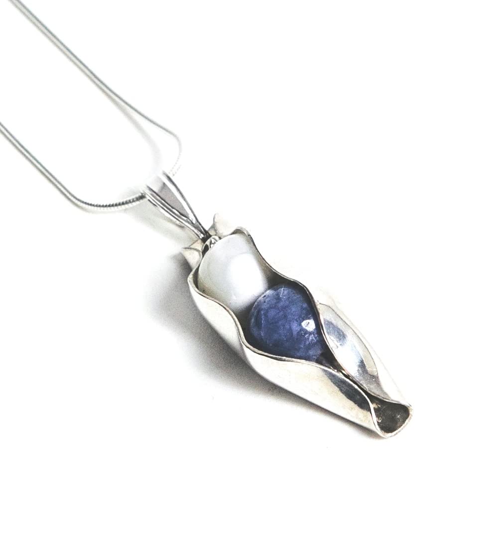 50th Anniversary Necklace for Couples - Two Peas in a Pod Pendant with Birthstones - Meaningful 50 Years Together Gift for Husband & Wife - Perfect Wedding Anniversary Jewelry for Romantic Occasions & Special Moments