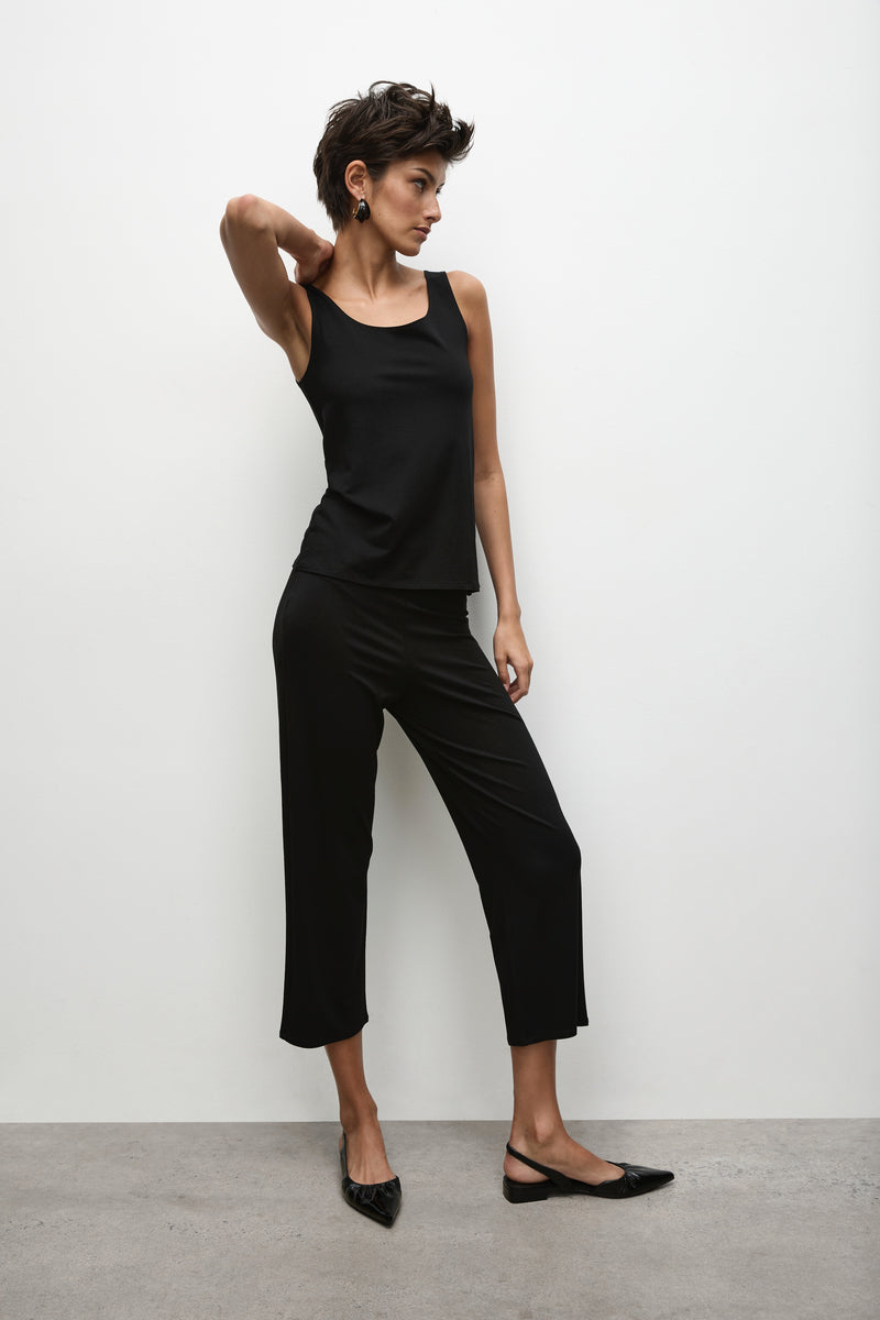 Mela Purdie Women's 3/4 Length Yoga Pants - Soft Matte Jersey Fabric for Workout & Lounge Wear - Perfect for Yoga, Pilates & Casual Comfort