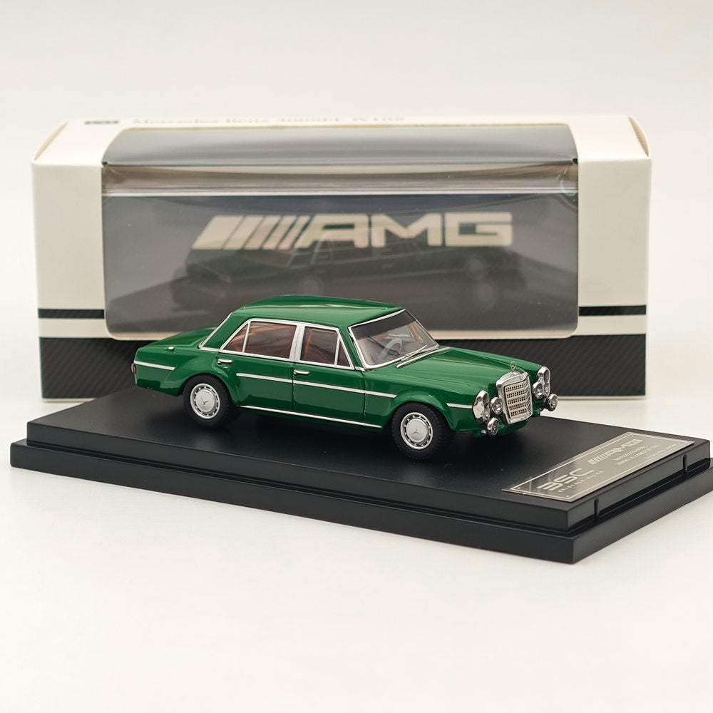 1:64 Mercedes Benz 300SEL W109 AMG Green Diecast Car Model - Collectible Toy Car for Adults & Kids - Perfect for Display, Gifts, and Racing Enthusiasts