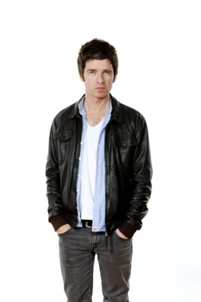 Noel Gallagher Oasis Metal Wall Art Print 18x24 Inches - Rare Music Poster for Home & Office Decor, Perfect Gift for Fans & Rock Music Lovers
