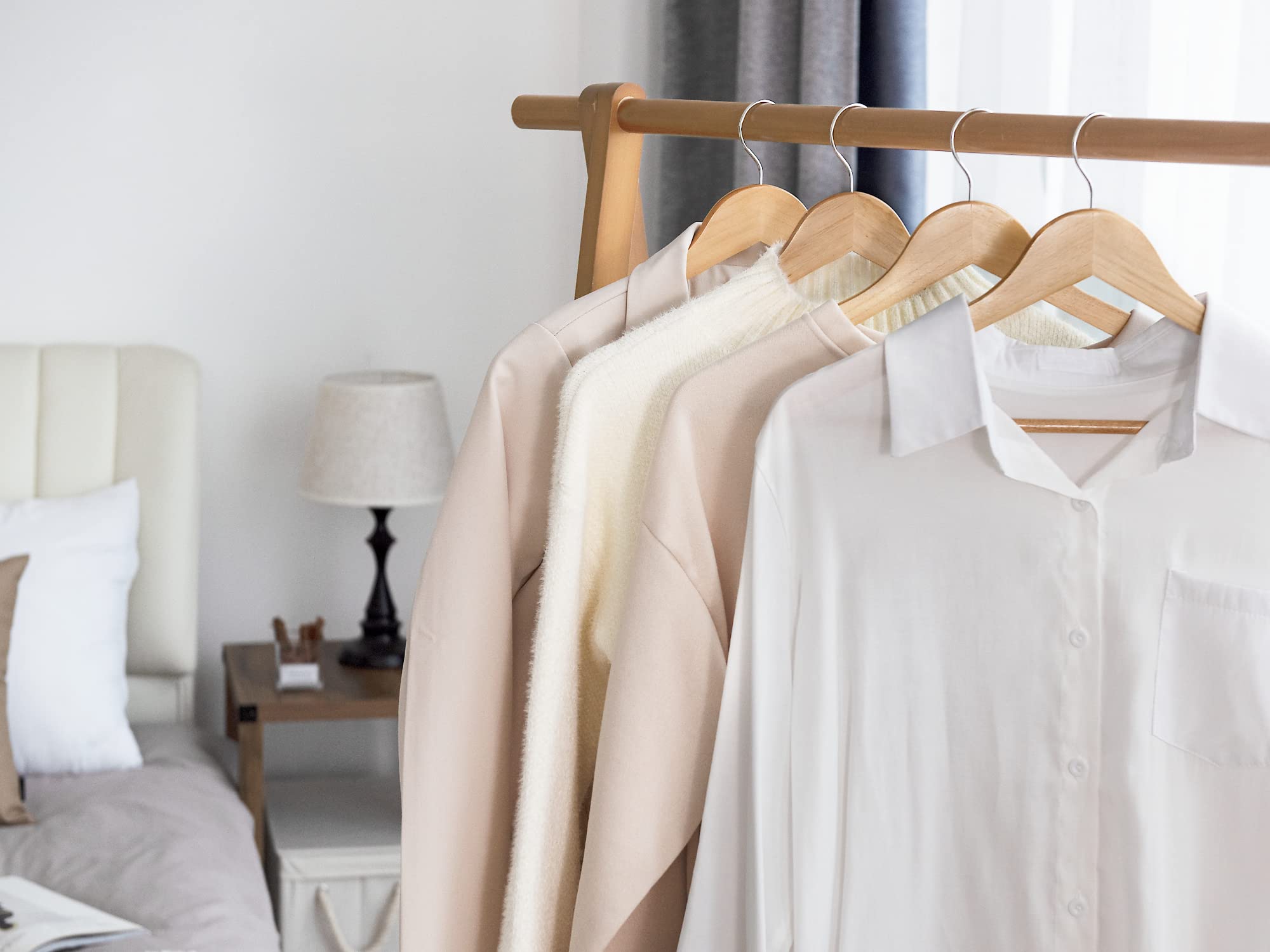 Premium Wooden Clothes Hangers 20-Pack - Natural Wood Coat Hangers for Shirts, Jackets, Pants & Suits - Space-Saving Closet Organizer for Home, Office & Retail Stores