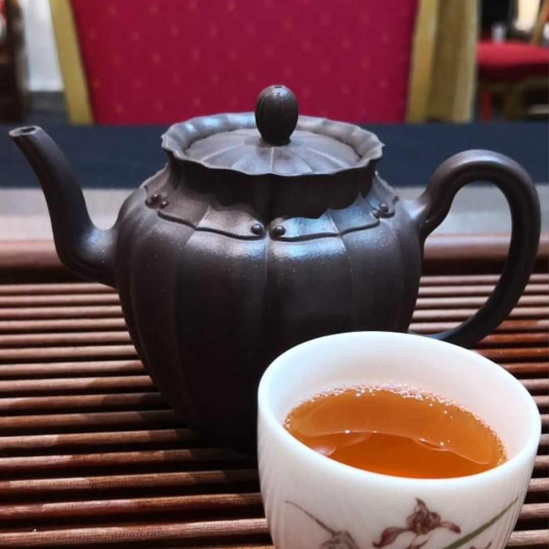 Handmade Zisha Teapot by Artist Gao Jing (Level 2 2016) - Premium Yixing Clay Teapot Collection for Chinese Tea Ceremony & Home Decor