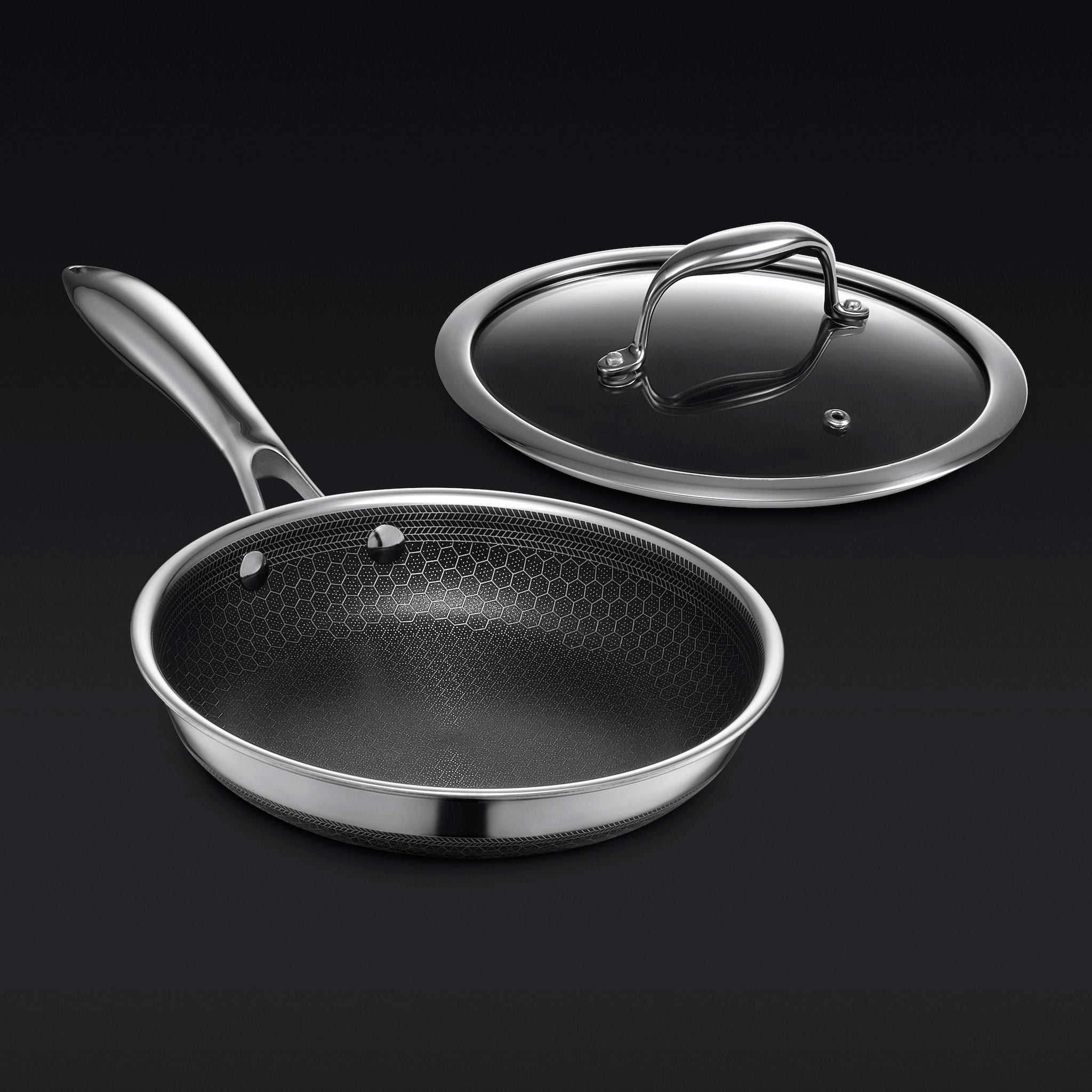 HexClad 20cm Hybrid Non-Stick Frying Pan with Glass Lid - Professional Cookware for Sautéing, Stir-Frying & Perfect Omelets - Induction Compatible & Oven Safe