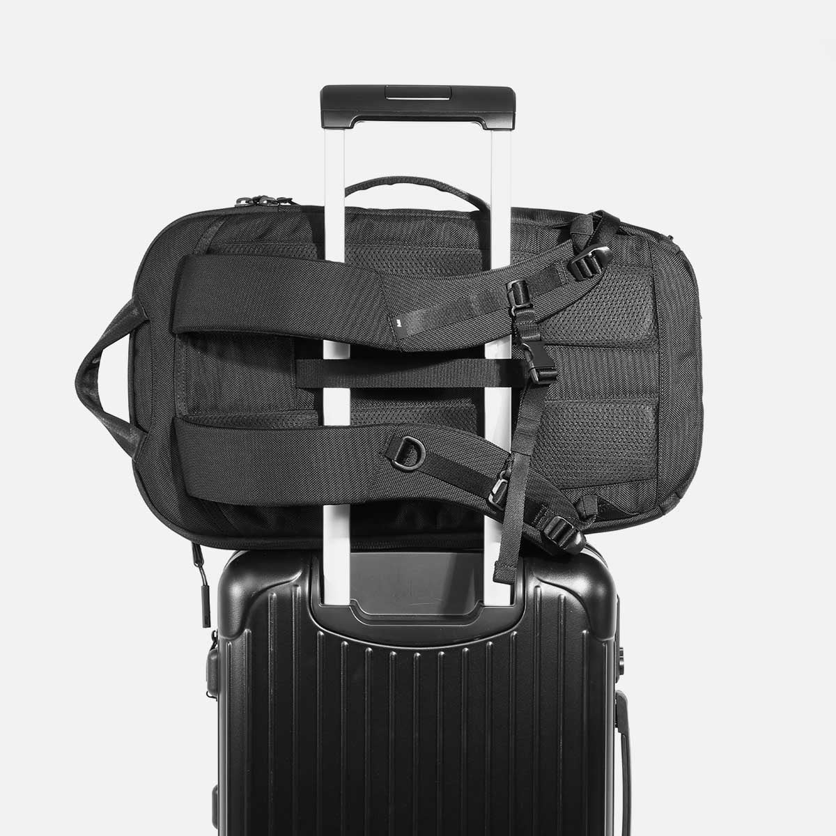 Best Duffel Pack 3 - Waterproof Travel Backpack & Gym Bag for Men & Women - Perfect for Outdoor Adventures, Workouts & Weekend Getaways