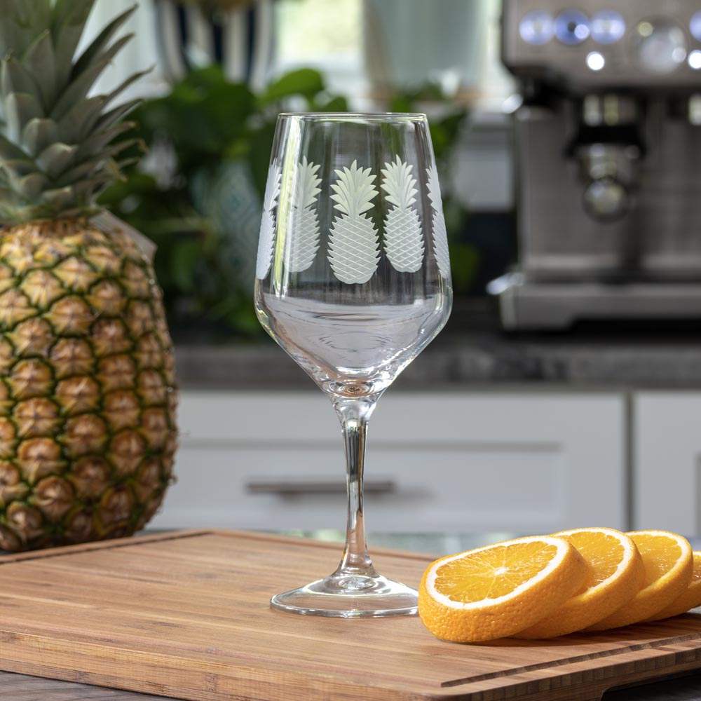 Premium 19.5oz All-Purpose Wine Glasses Set of 2 - Perfect for Pineapple Cocktails, White & Red Wine, Juice - Ideal for Parties, Weddings & Home Entertaining