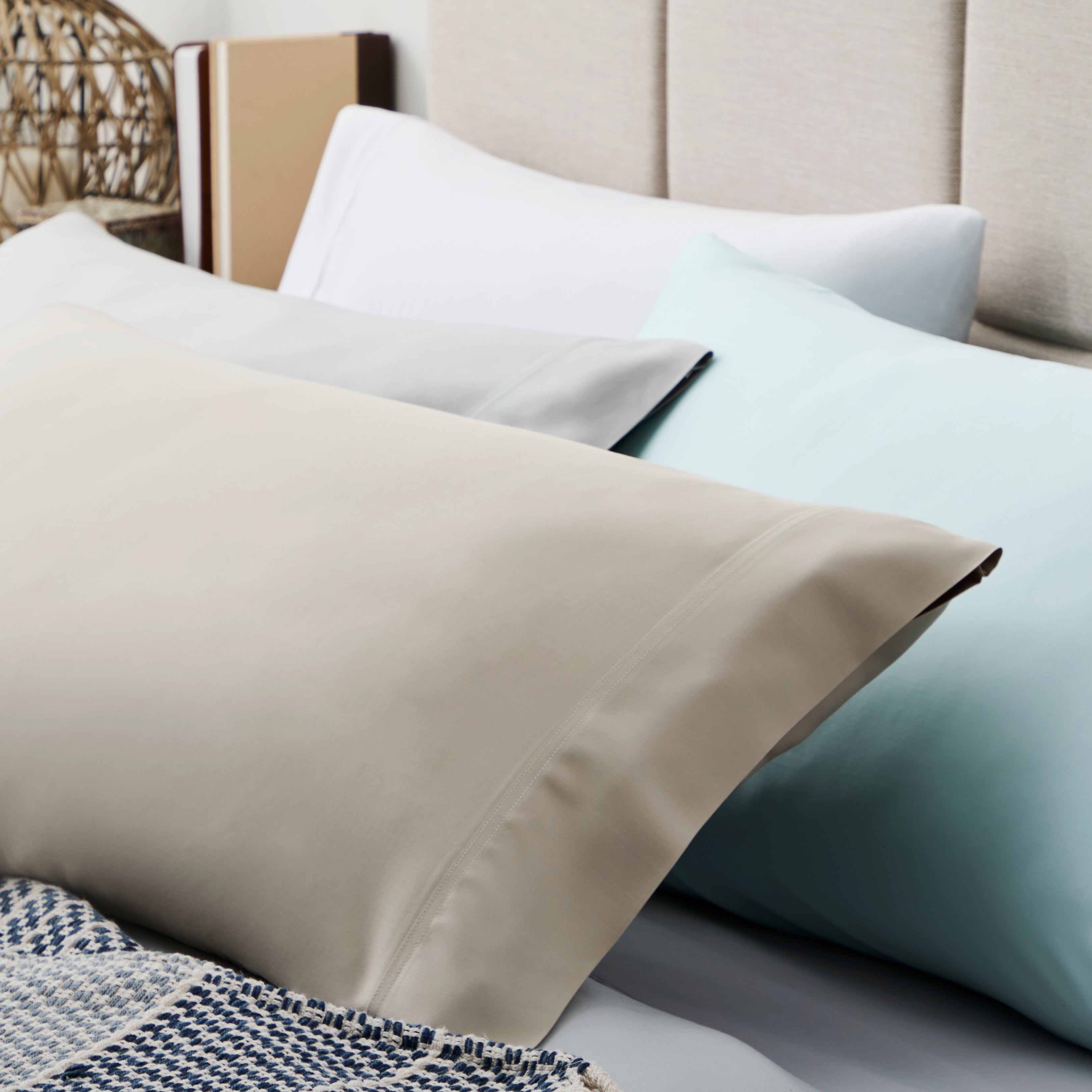 Premium Bamboo Pillowcase Set - Hypoallergenic & Cooling for Better Sleep - Perfect for Hot Sleepers & Allergy Relief - Home & Bedroom Comfort