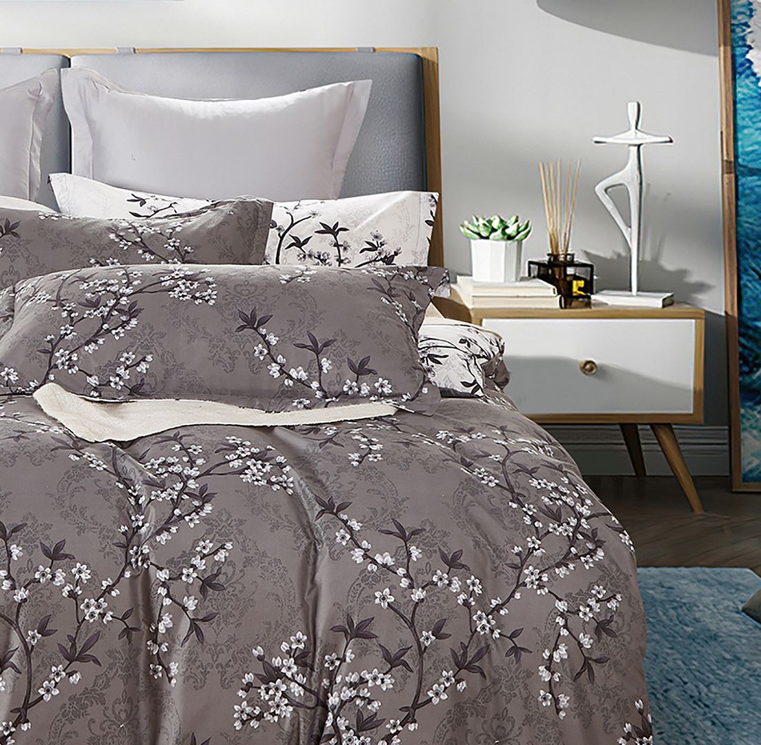 Premium King Size Quilt Cover Set - Soft & Breathable Duvet Cover with Zipper Closure - Luxury Bedding for Master Bedroom, Guest Room & Hotel Use