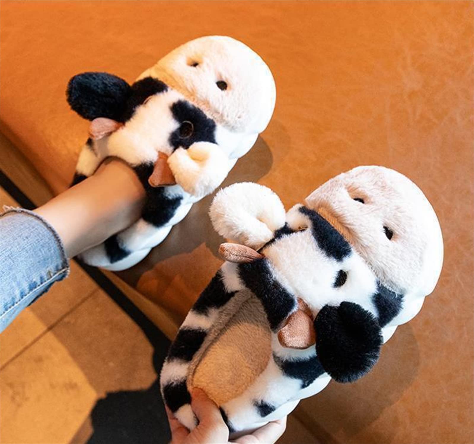 Adorable Cartoon Animal Slippers for Adults - Pig, Cow, Giraffe & Bear Plush House Shoes - Soft & Warm Winter Indoor/Outdoor Slippers for Men & Women - Perfect for Home, Office & Gift Giving