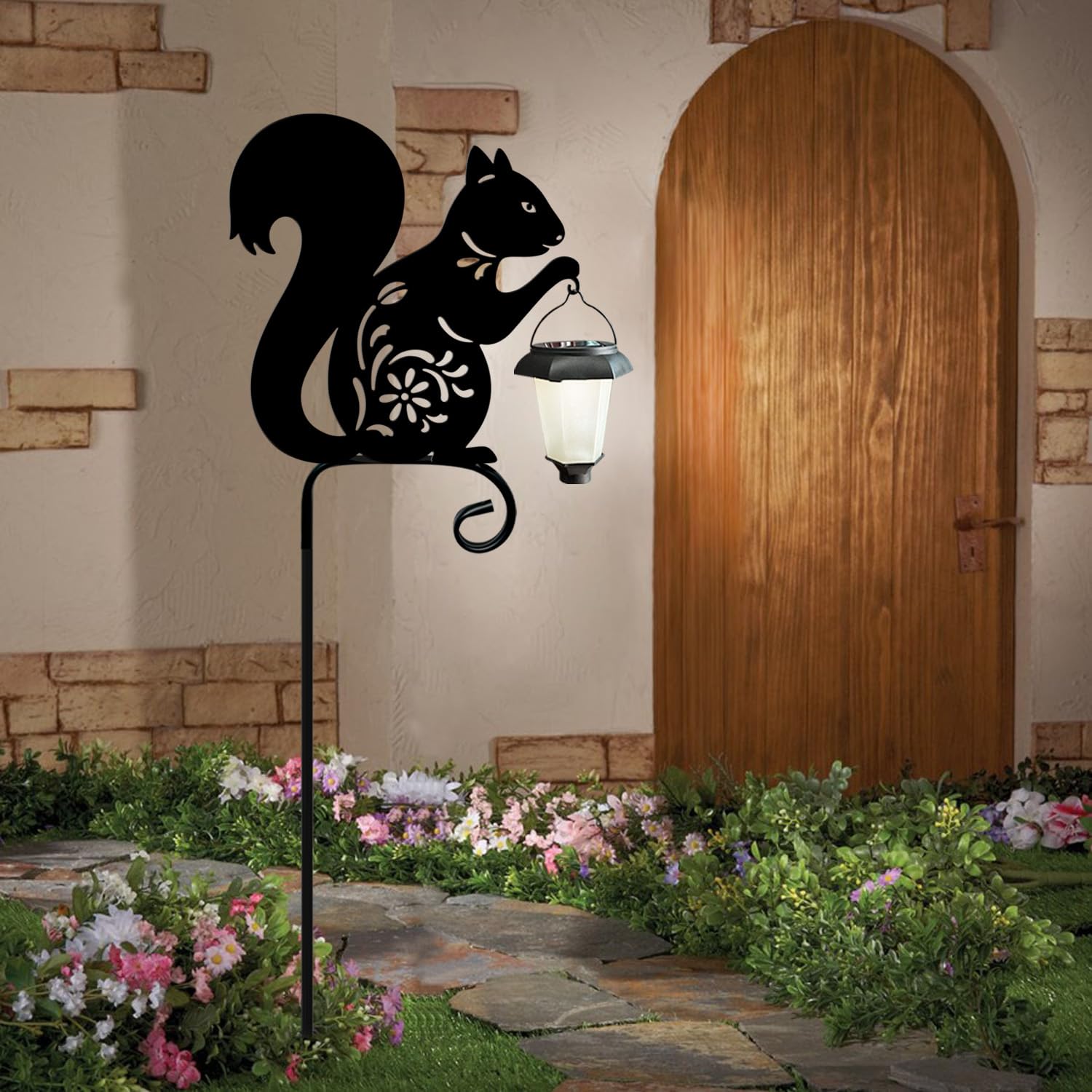 Metal Squirrel Garden Stake - Hokfirm Solar Powered Outdoor Lights with Lantern, Waterproof Pathway & Garden Decor (Black Squirrel) - Perfect for Lawn, Yard, Patio & Landscape Lighting