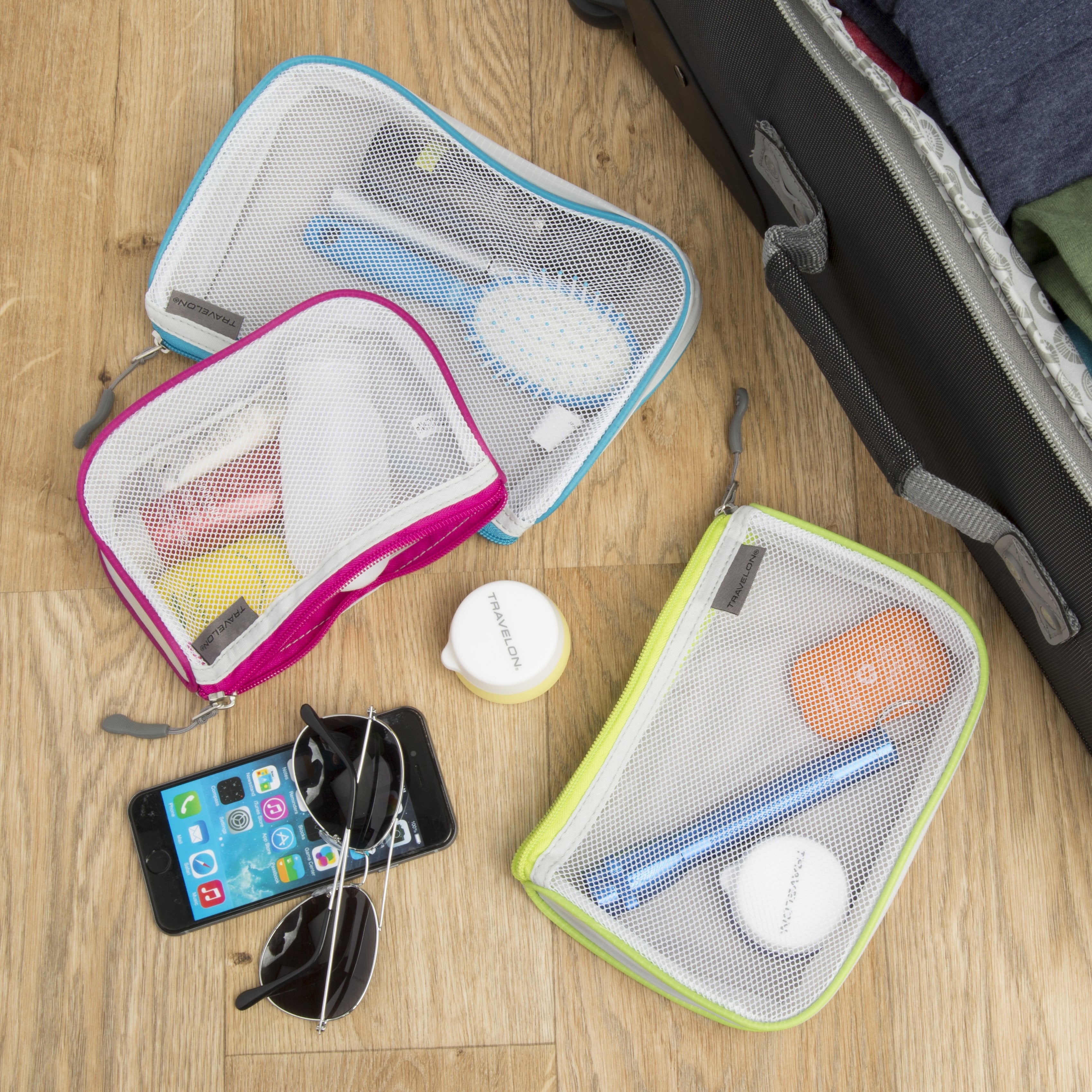 Travelon Set of 3 Waterproof Travel Pouches - Small, Medium & Large Size Organizer Bags for Passport, Money, Cosmetics & Essentials | Perfect for Vacation, Business Trips & Daily Use