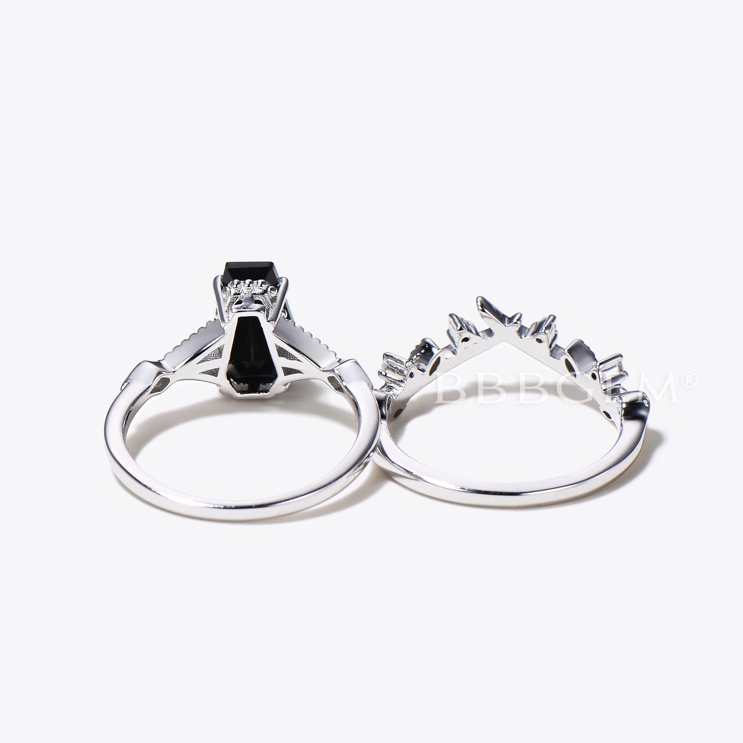 Black Onyx & Moissanite Coffin Cut Engagement Ring Set with Leaf Curve Band in Rose Gold - Perfect for Weddings, Anniversaries, and Unique Proposal Gifts