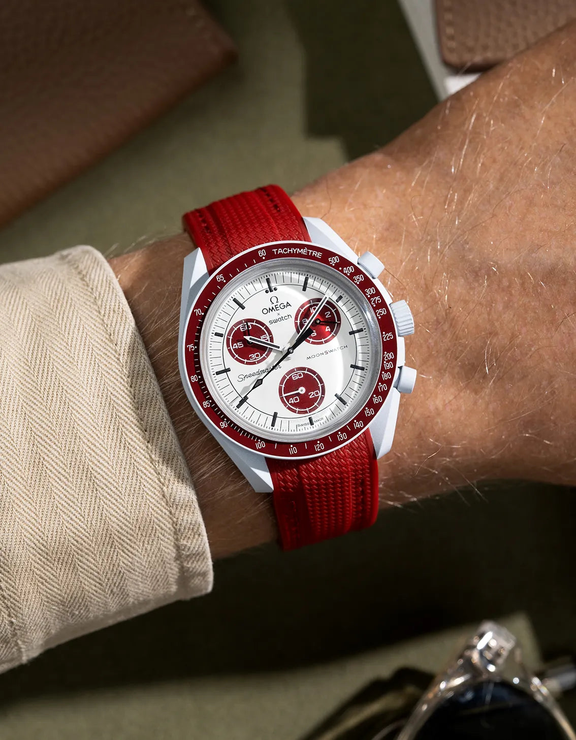 Premium Curved Vertech Rubber Watch Strap in Burgundy - Durable, Comfortable & Waterproof for Sports, Outdoor & Everyday Wear