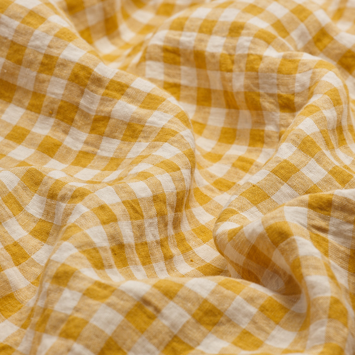 Premium Honey Gingham 100% Linen Pillowcases (Set of 2) - Soft & Breathable Bedding for Comfortable Sleep - Perfect for Home, Hotel, and Airbnb Decor