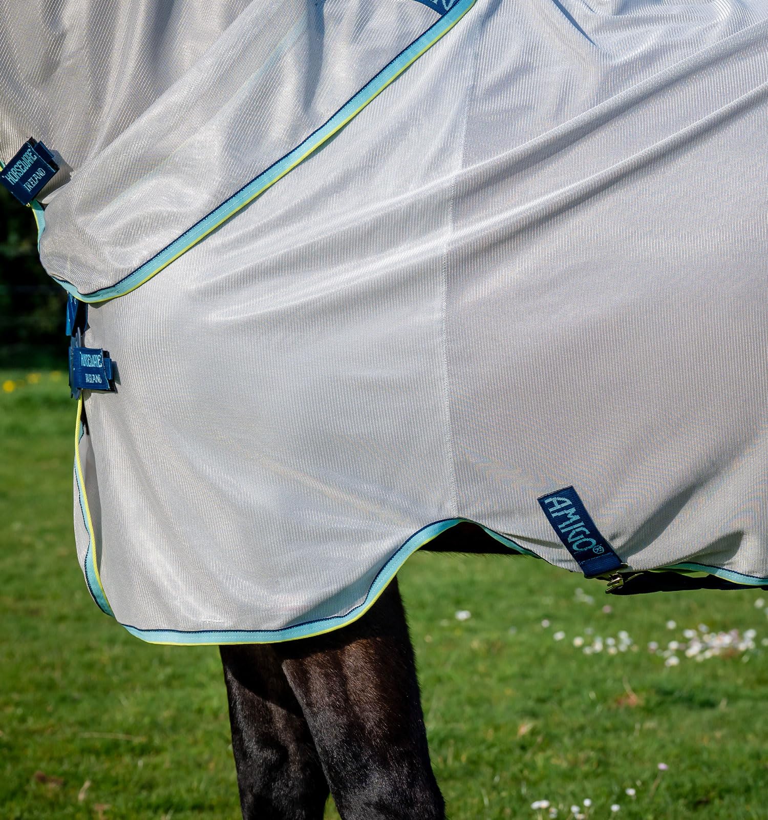 Horseware® Amigo® XL Bug Rug Fly Sheet with Disc Front Closure - Lightweight 0g Protection for Horses - Ideal for Summer Riding, Pasture, and Fly Control