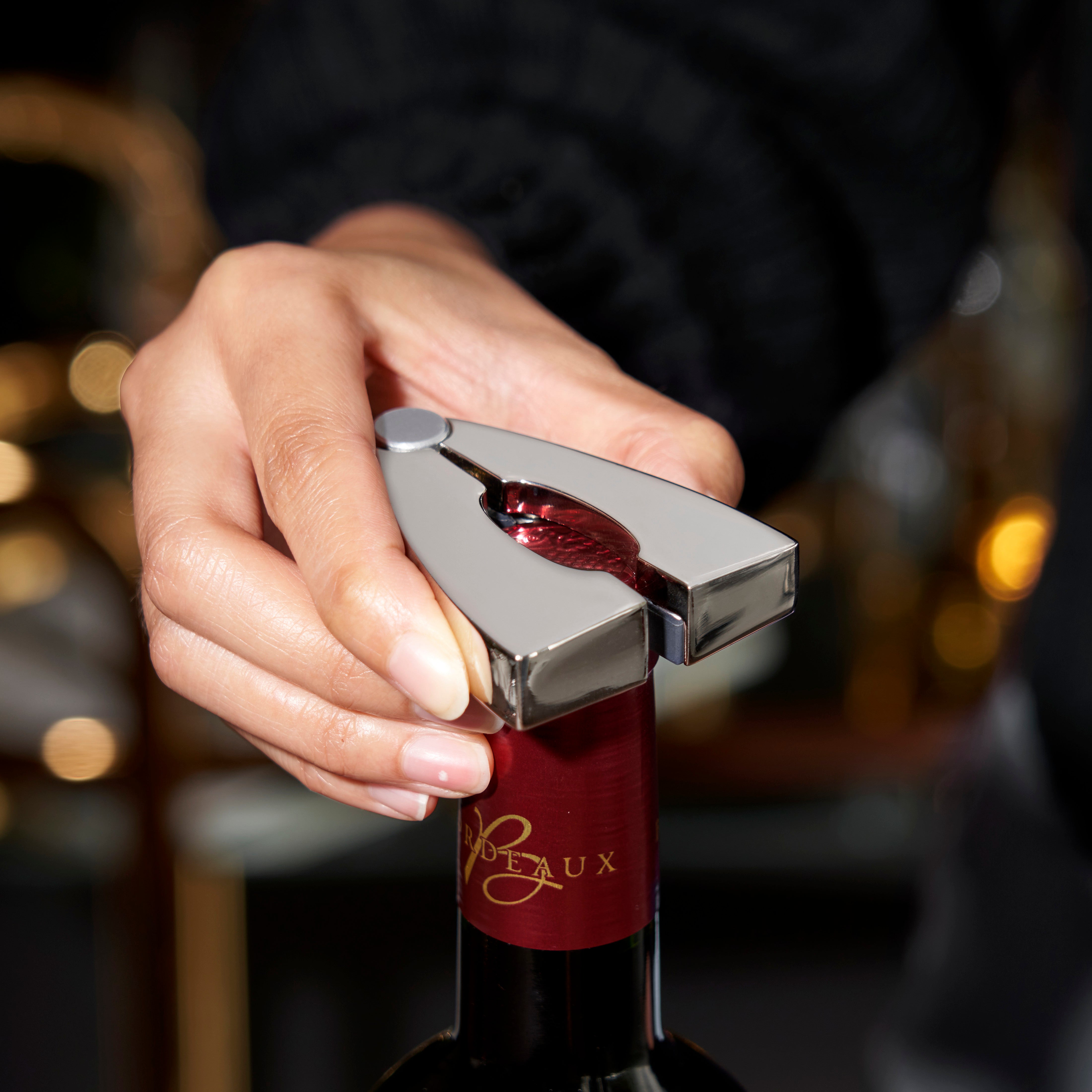 Premium Harrison Foil Cutter - Professional Wine Bottle Foil Cutter for Sommeliers & Wine Enthusiasts - Perfect for Restaurants, Bars & Home Wine Tasting Parties