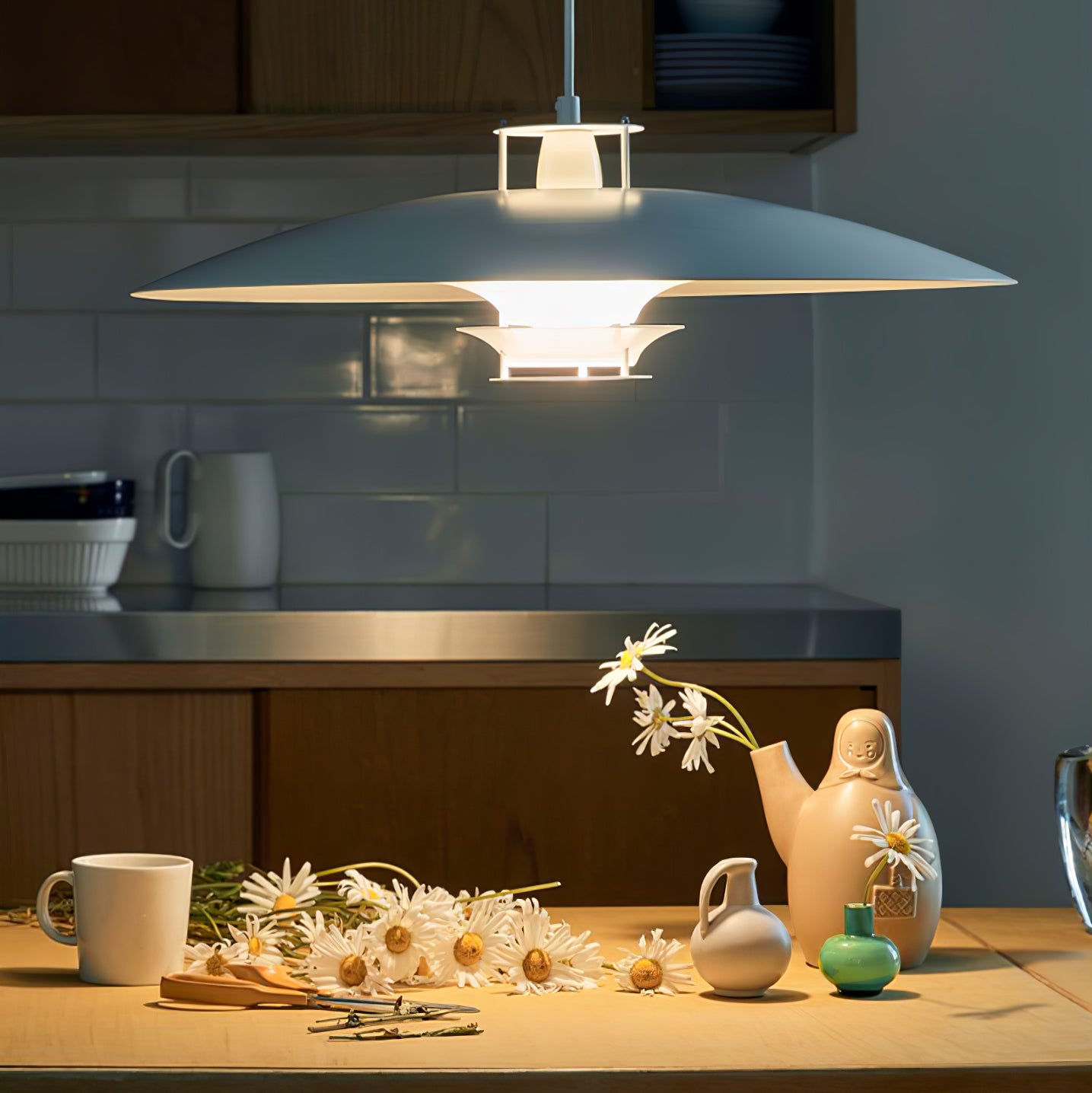 JL 341 Modern Glass Pendant Light - Elegant Hanging Fixture for Kitchen Island, Dining Room & Bedroom Lighting - Dimmable LED Chandelier for Home Decor