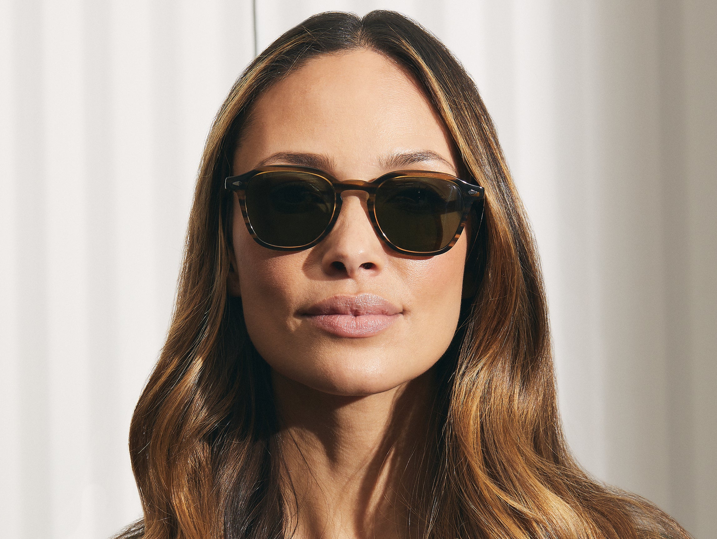Vantz Sun - Premium Sunglasses for Men & Women - UV Protection, Polarized Lenses - Perfect for Driving, Beach, Outdoor Sports & Fashion Accessories