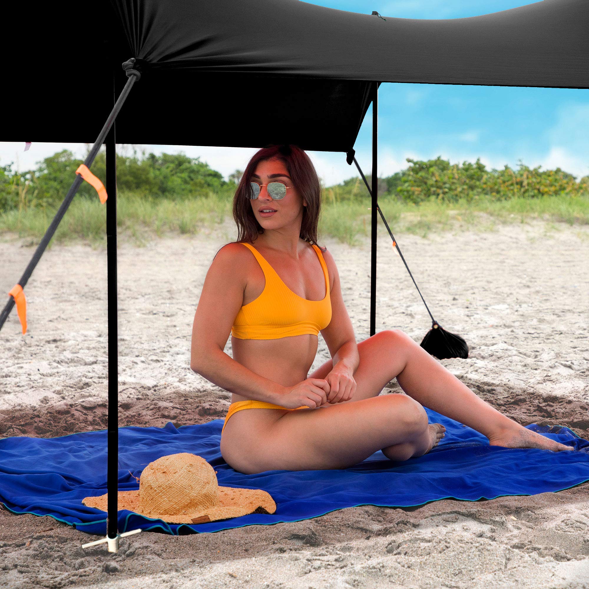 Red Suricata Family Beach Tent & Canopy with Sand-Free Mat & 2 Cup Holders - UPF50 UV Sun Shelter for Outdoor, Picnics, Camping (Medium, Black)