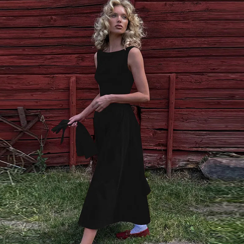 Elegant Backless A-Line Maxi Dress for Women - Solid Color O-Neck Sleeveless Long Gown with High Waist - Perfect for Beach Vacations, Summer Parties & Date Nights