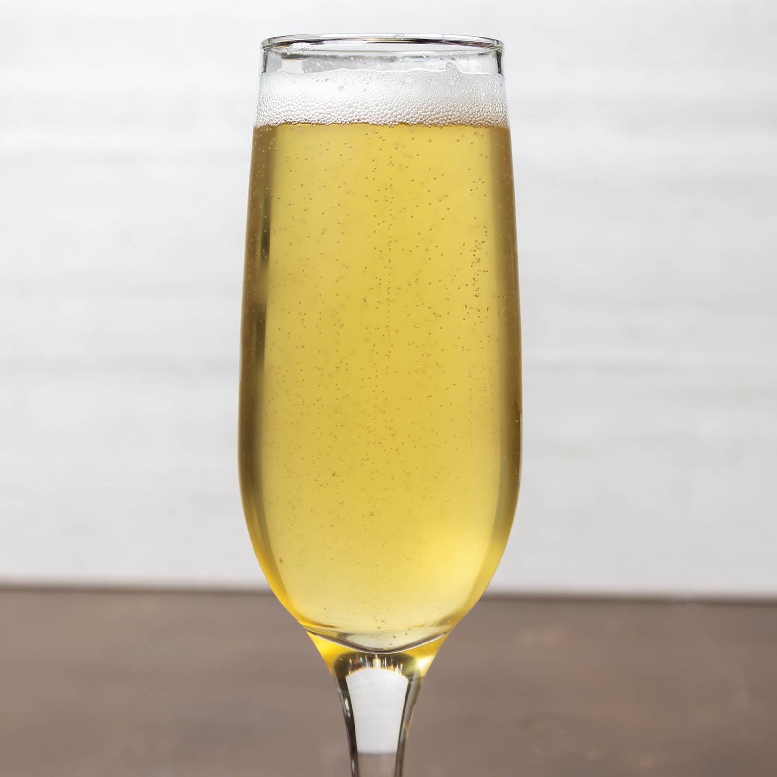 BarConic® 7.5 oz Flute Glasses - Elegant Champagne Flutes for Weddings, Parties & Special Occasions