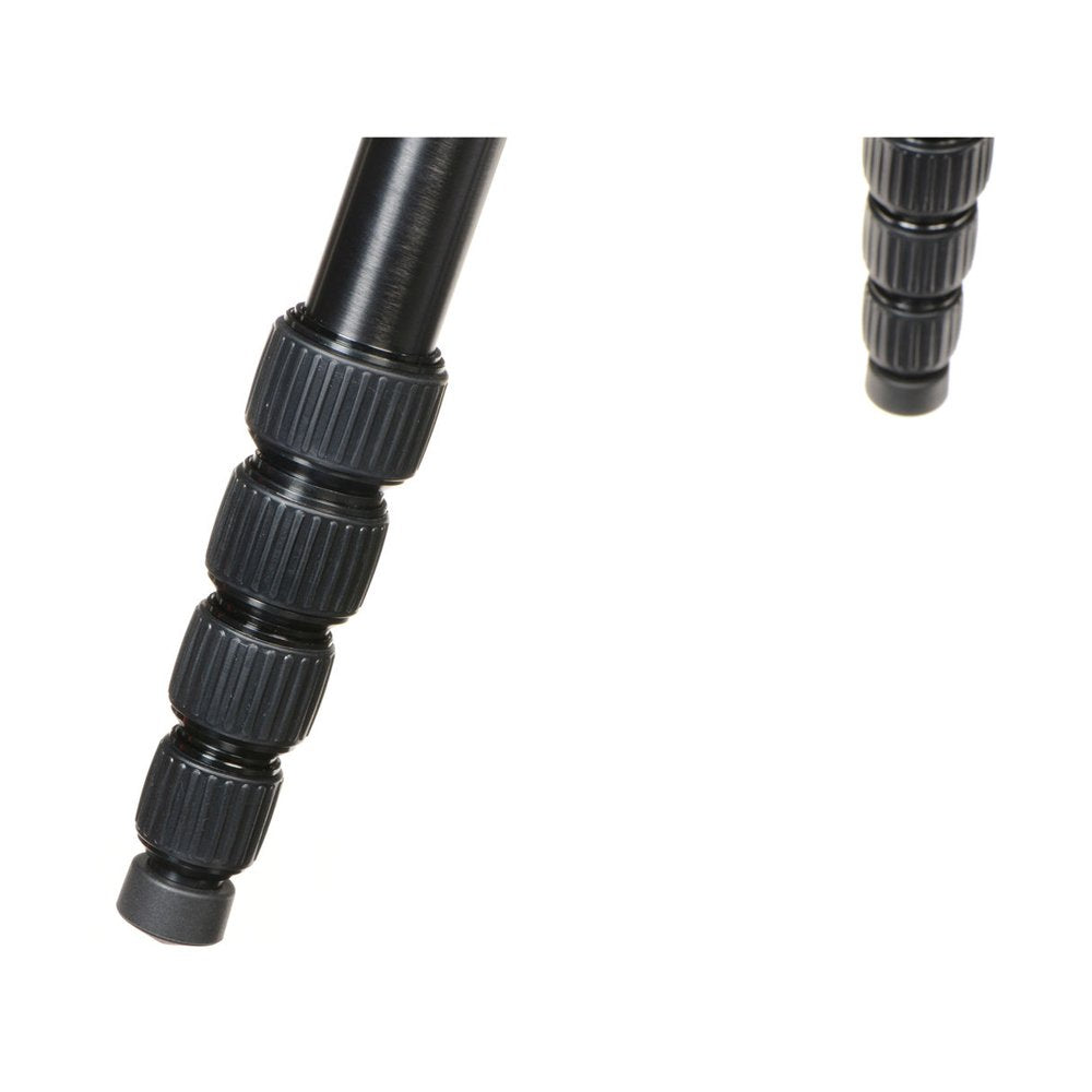 Manfrotto Element Traveler Small Aluminum 5-Section Tripod with Ball Head - Compact Lightweight Tripod for Travel, Photography & Vlogging - Perfect for DSLR Cameras, Mirrorless Cameras & Smartphones