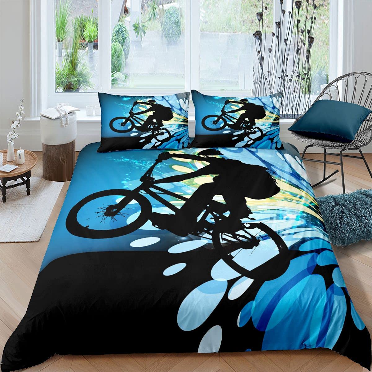 Feelyou Motorcycle Rider Duvet Cover Set - Full Size Dirt Bike Bedding with 2 Pillowcases for Boys & Teens - Extreme Sport Motocross Racer Themed Comforter Cover - Perfect for Bedroom Decor, Gift for Bike Enthusiasts & Adventure Lovers