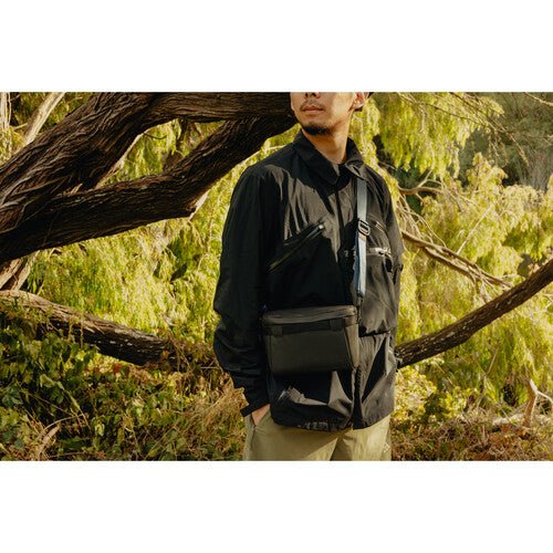 Peak Design Camera Cube V2 (Black, X Small) - Waterproof DSLR Camera Case for Travel & Outdoor Photography - Perfect for Hiking, Camping & Airplane Carry-On