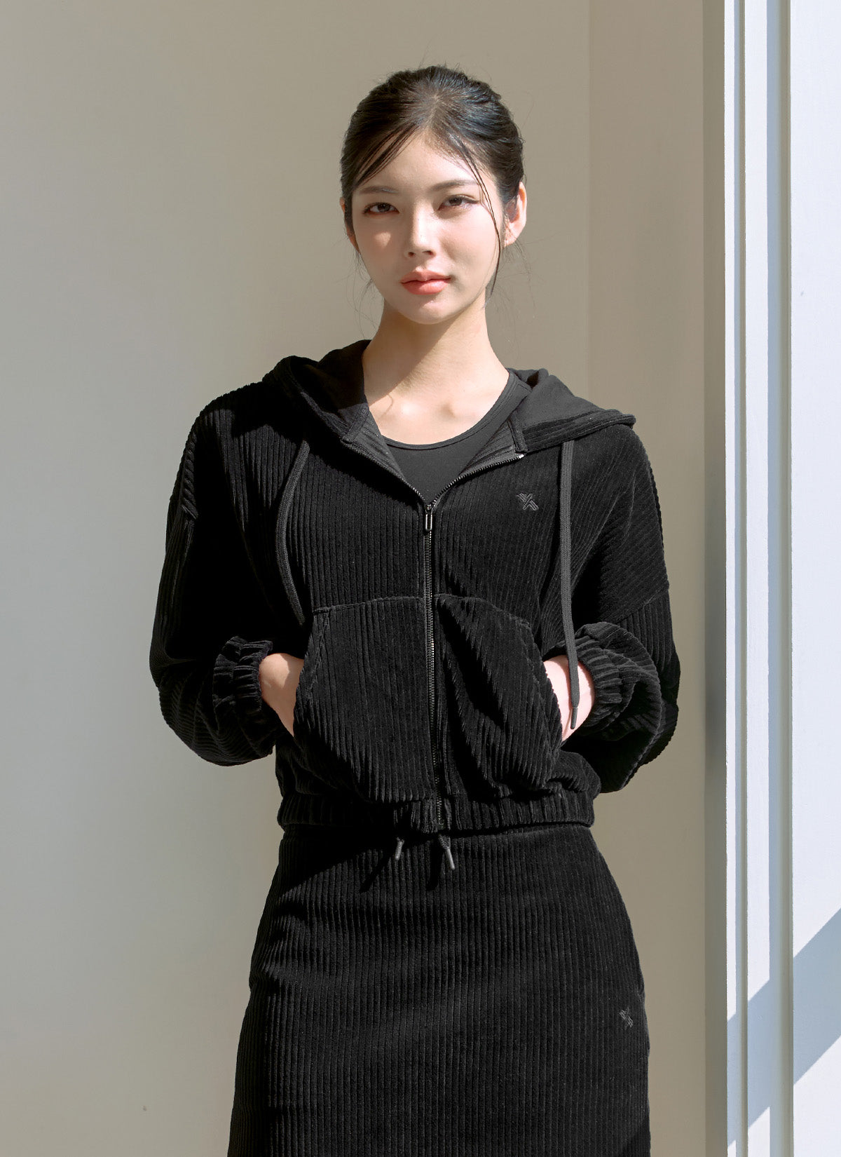 Velvet Corduroy Hooded Zip Up Jacket for Men & Women - Cozy Winter Outerwear for Casual Wear & Outdoor Activities