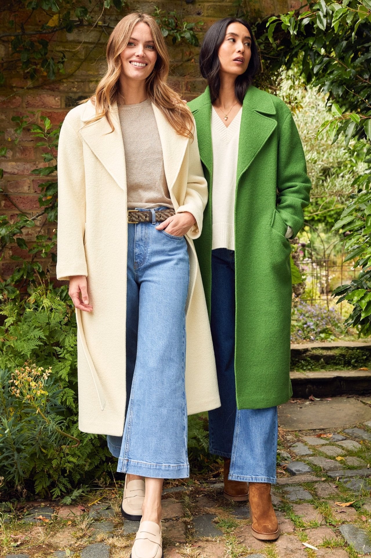 Premium Women's Wool Coat in Cream - Warm & Stylish Winter Outerwear for Casual & Formal Occasions