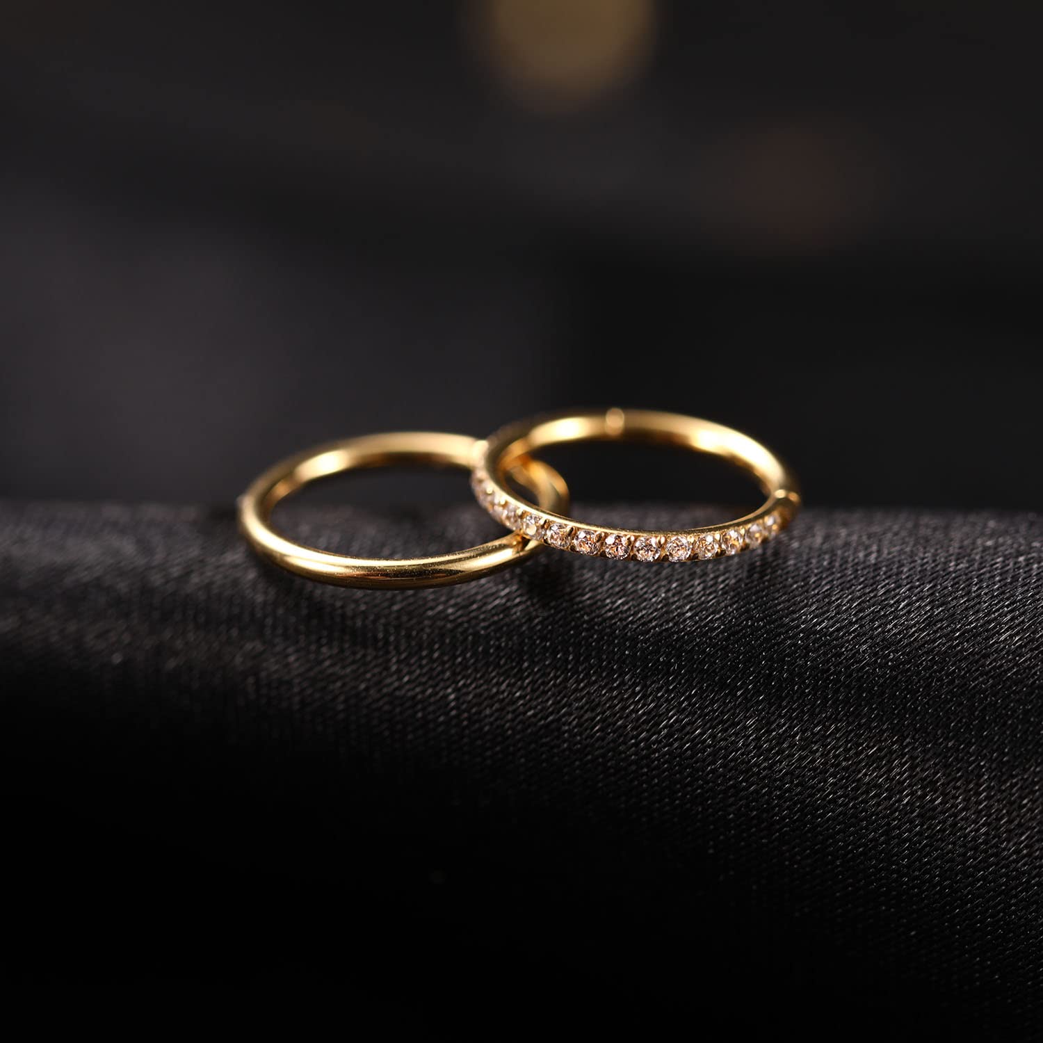 PEAKLINK 16G Surgical Steel Septum Ring - 316L Stainless Steel Daith, Conch, Tragus, Helix, Rook & Cartilage Hoop Earrings - 2Pcs Seamless Clicker Nose & Ear Piercing Jewelry (8mm & 10mm) - Perfect for Everyday Wear, Parties & Body Piercing Enthusiasts
